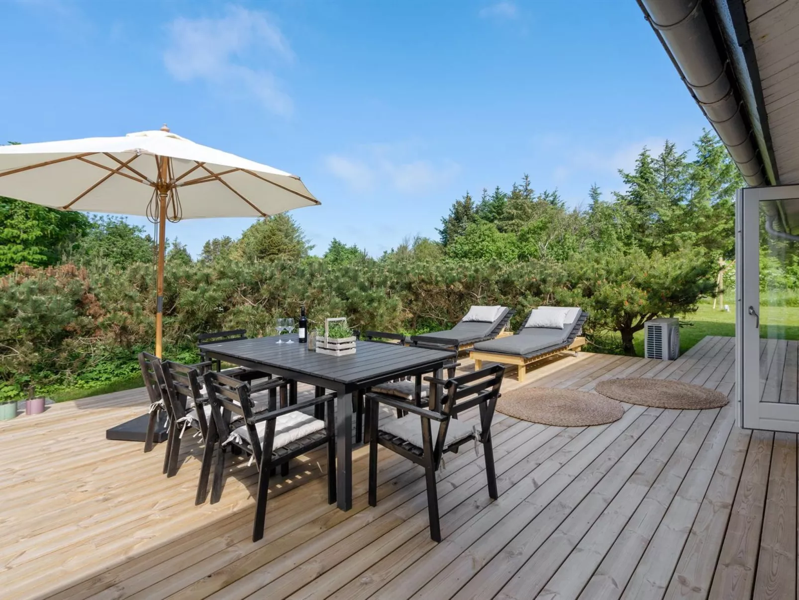 "Skogh" - 600m from the sea-Outside