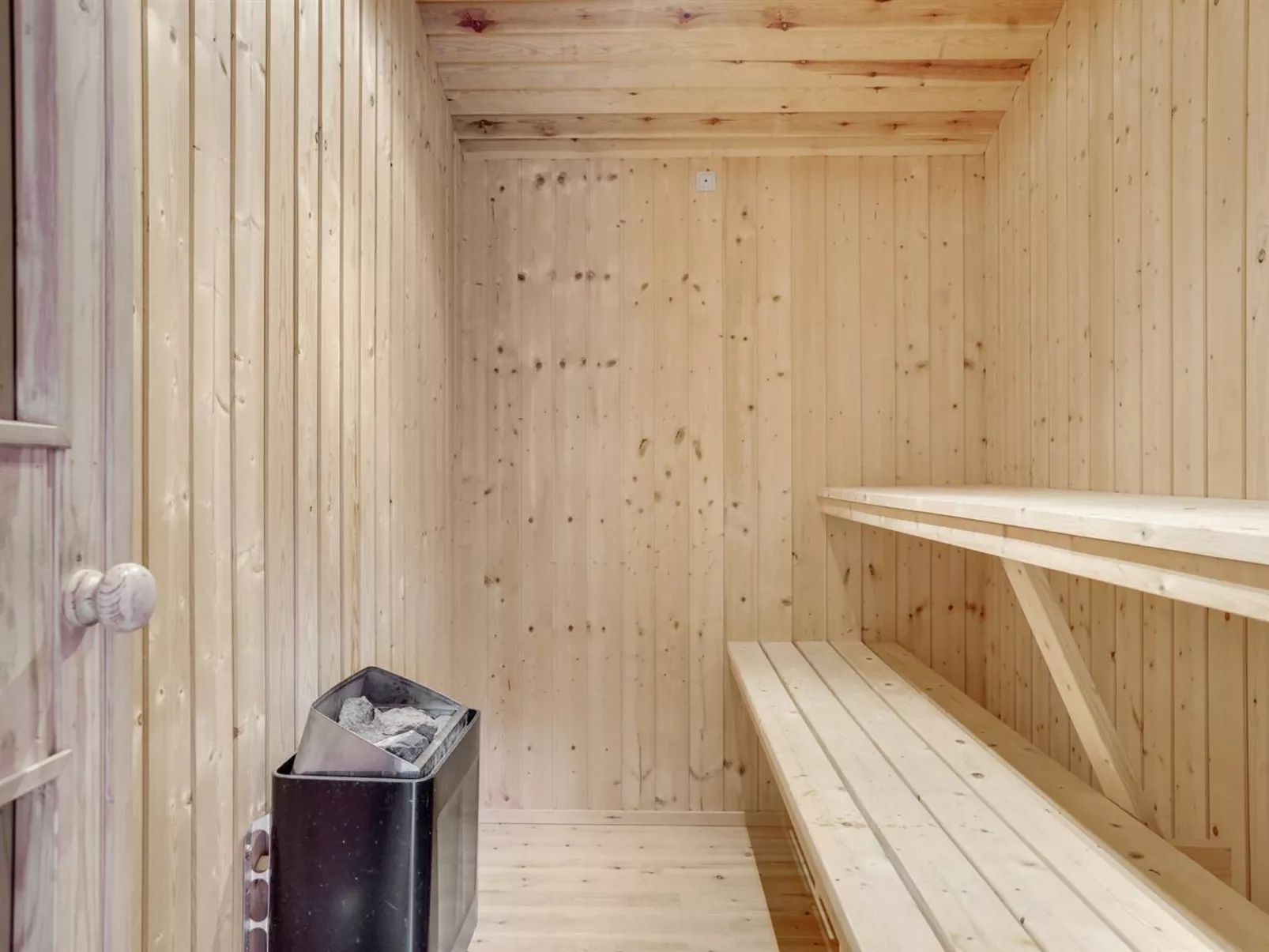 "Kalervo" - 100m from the sea-Dedans