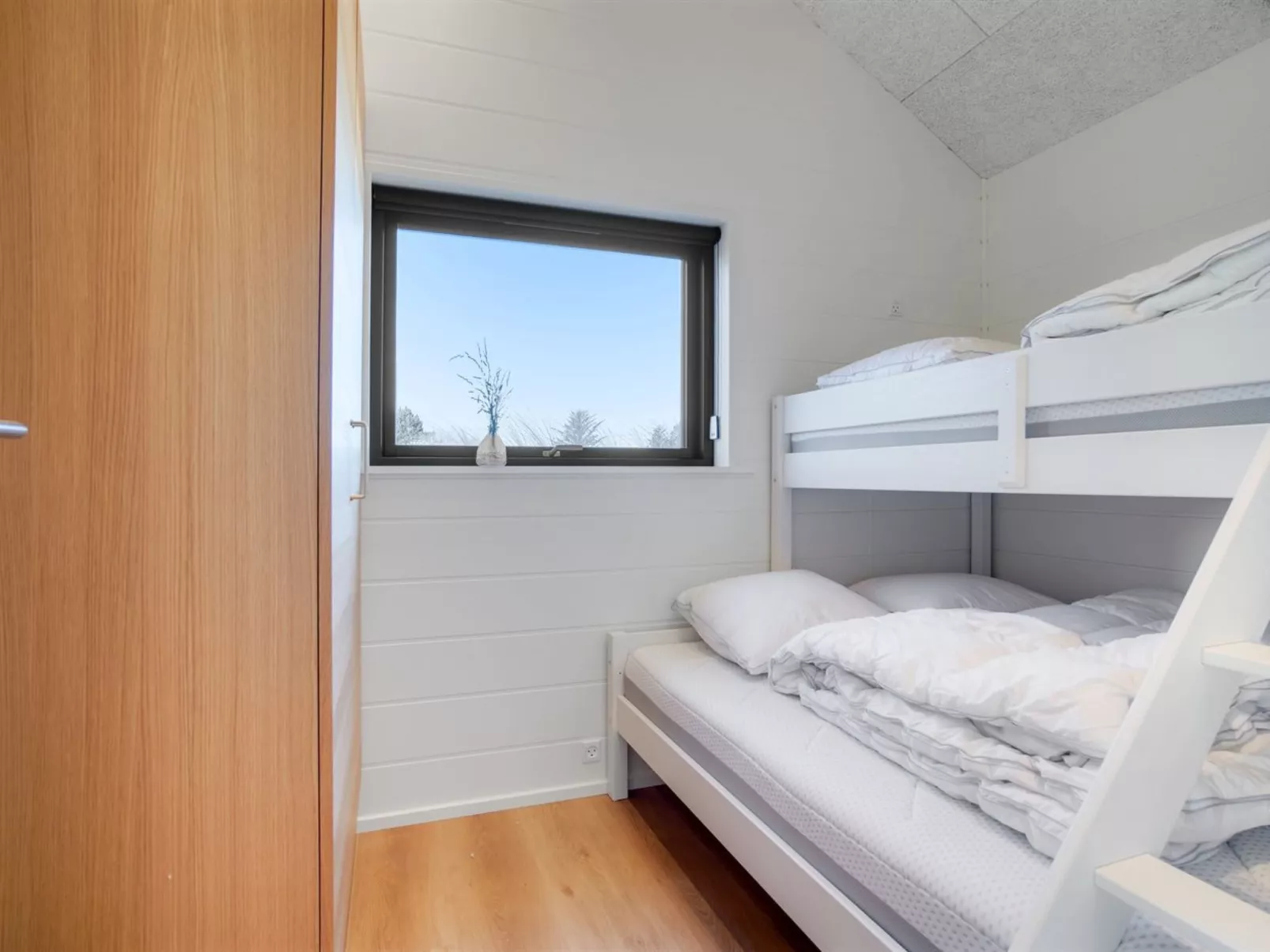 "Odinkar" - 1.1km from the sea-Drinnen