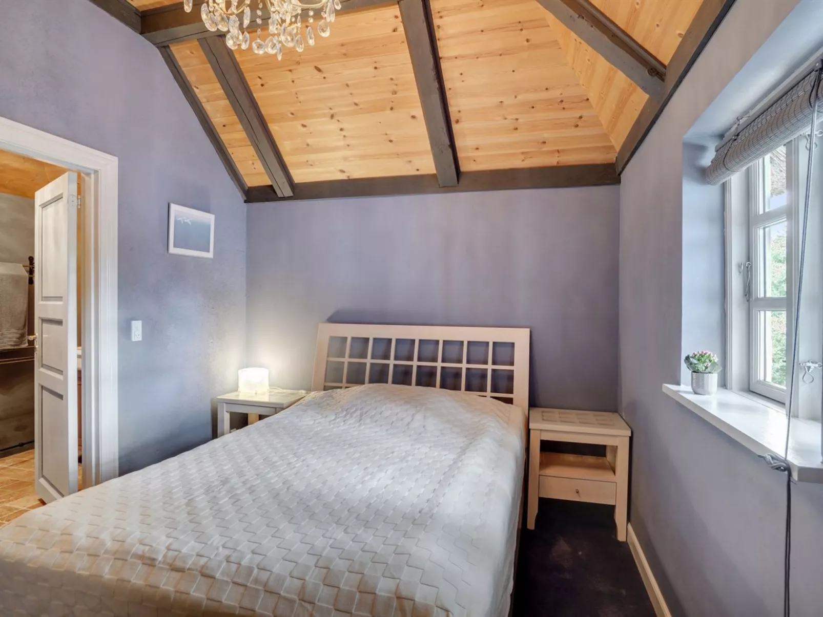 "Maileen" - 2.1km to the fjord-Dedans