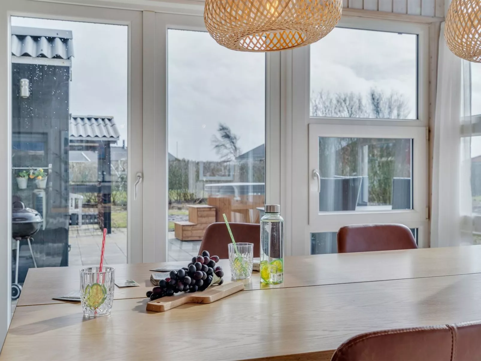 "Gudmundine" - 350m to the fjord-Inside