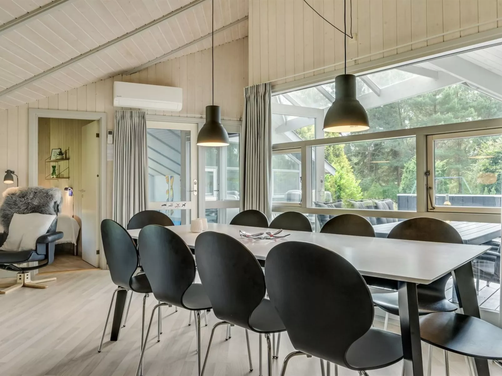 "Joakim" - 350m from the sea-Inside