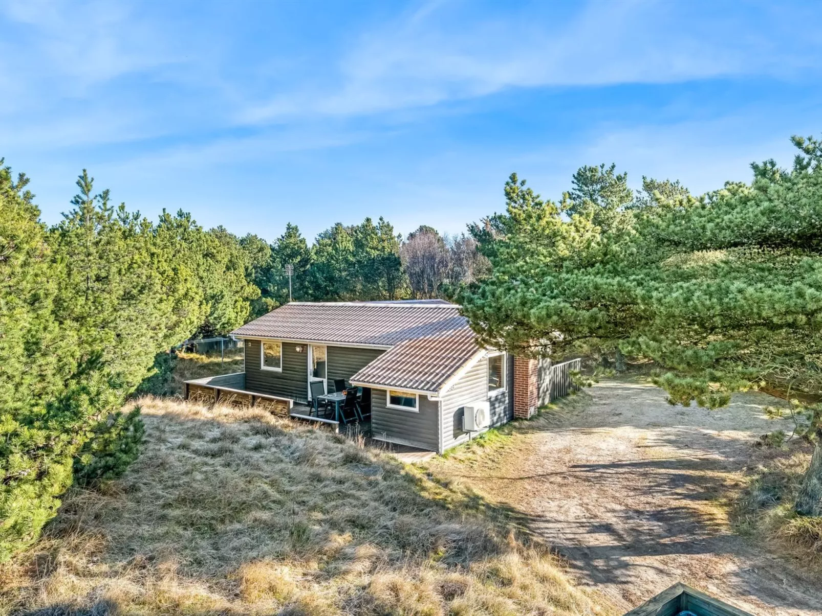 "Jula" - 800m from the sea-Outside