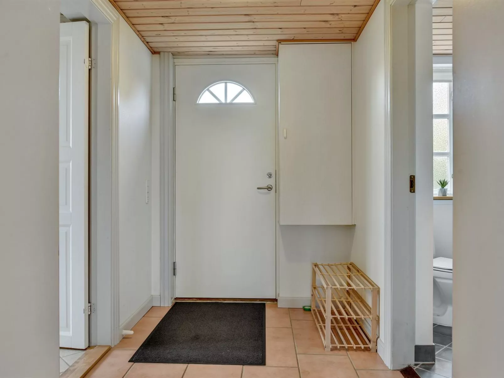 "Joran" - 120m from the sea-Drinnen