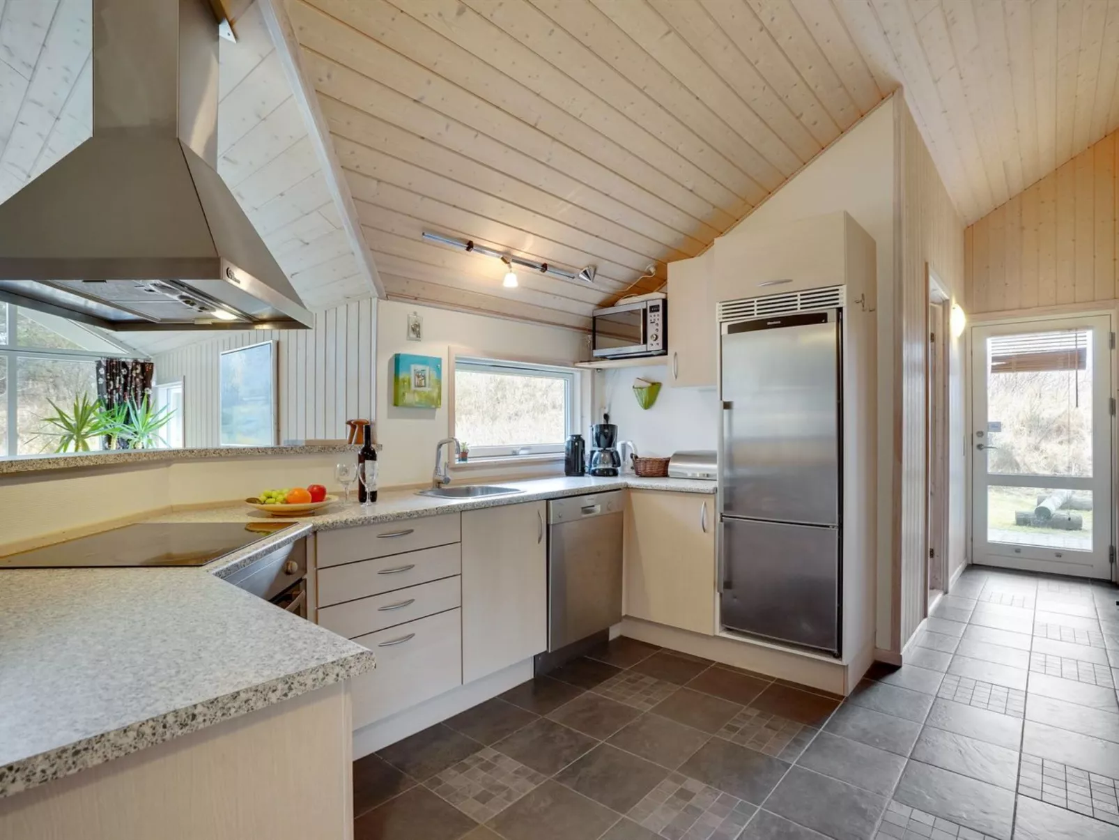 "Alhed" - 650m from the sea-Inside