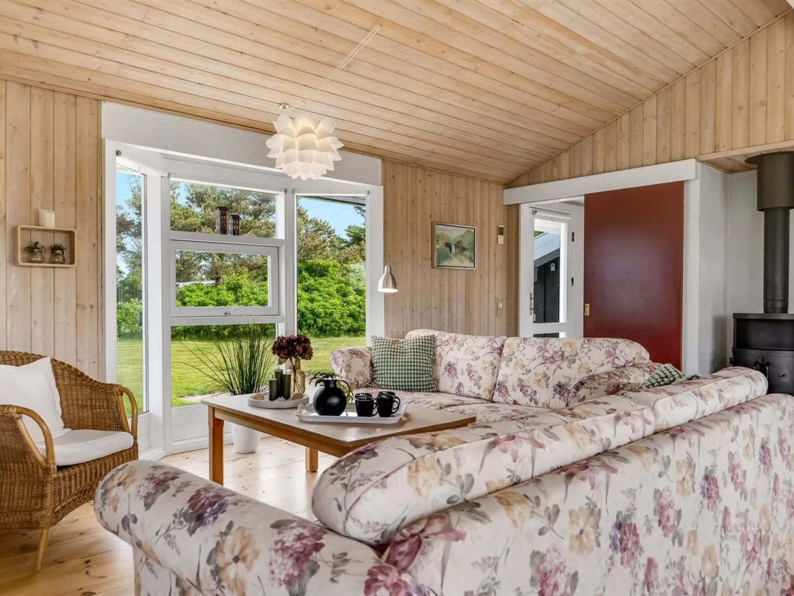 "Klakke" - 900m from the sea-Inside