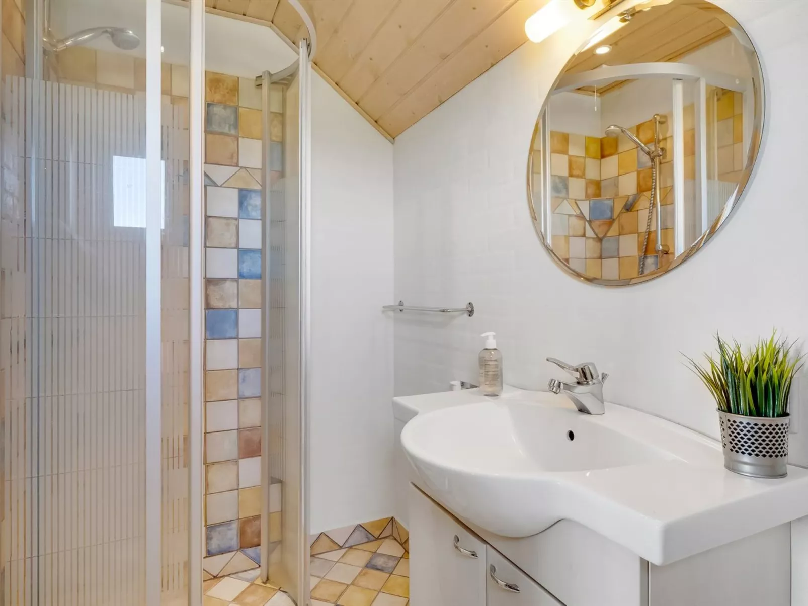 "Beatrice" - 150m from the sea-Drinnen