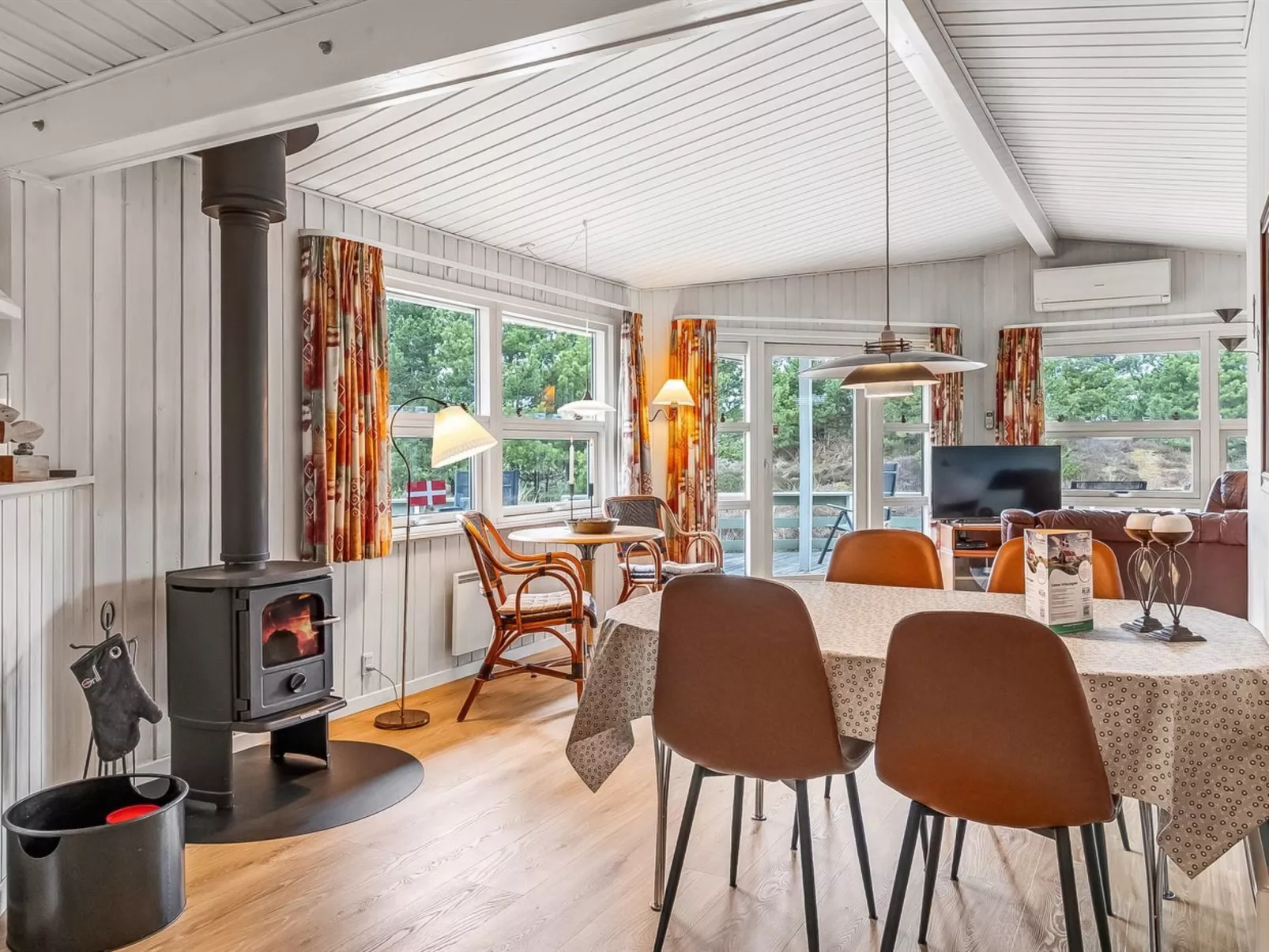 "Silva" - 3.9km from the sea-Drinnen