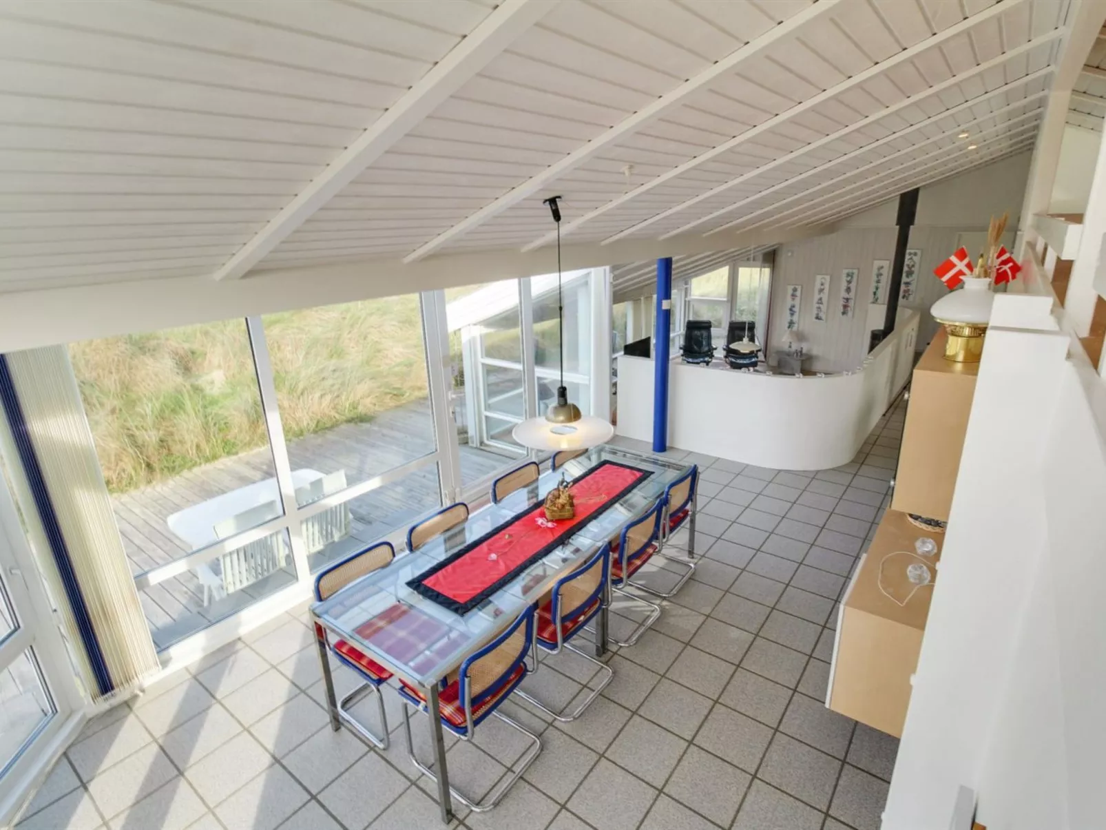 "Avni" - 200m from the sea-Drinnen