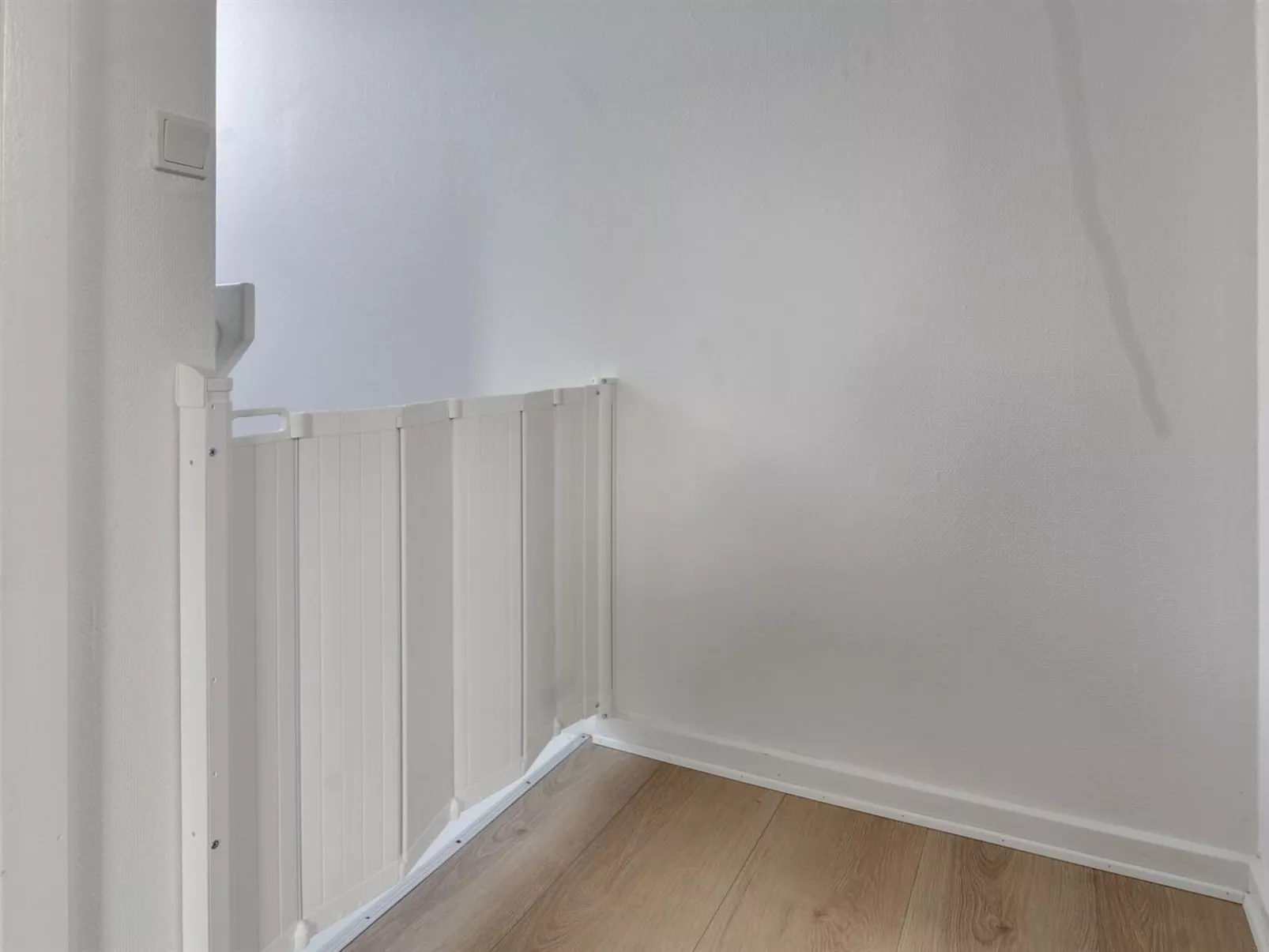 "Raine" - 2.3km from the sea-Dedans