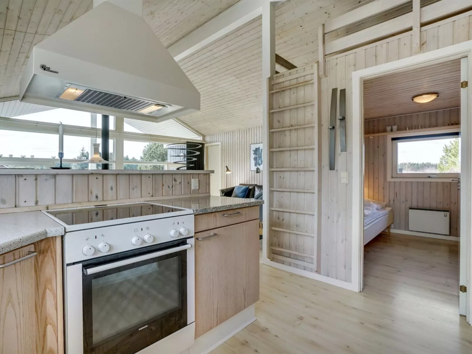 "Börge" - 3.9km from the sea-Drinnen