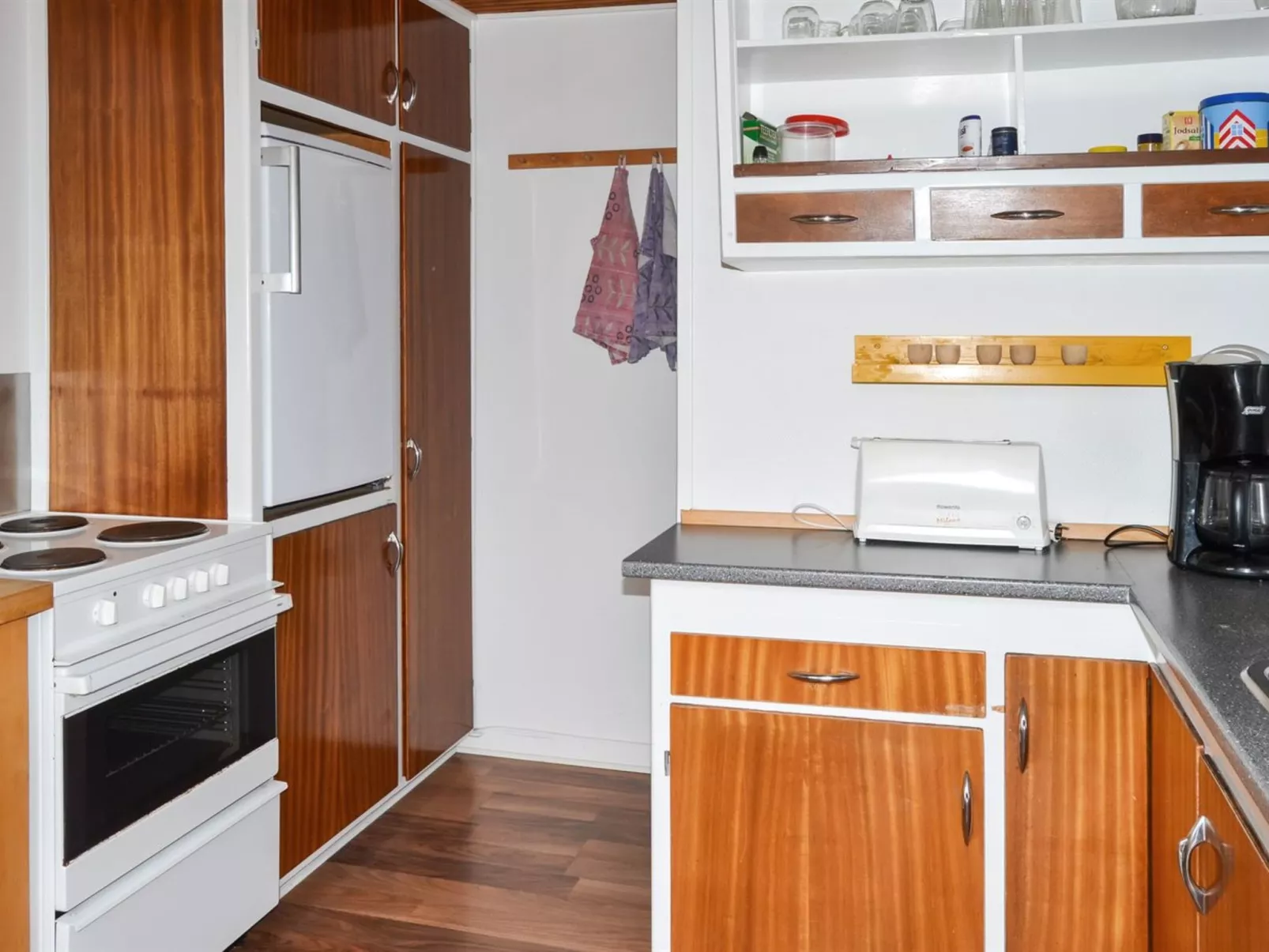 "Christian" - 3.5km from the sea-Drinnen