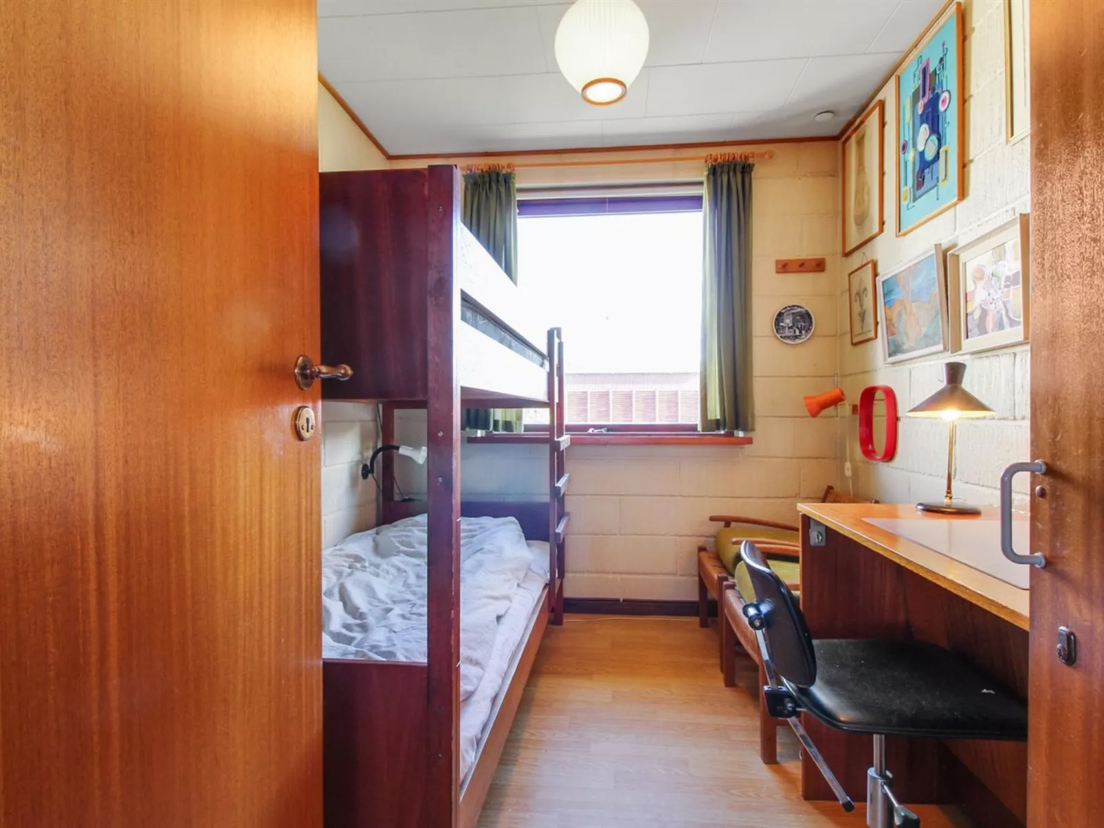 "Ehmi" - 500m from the sea-Inside