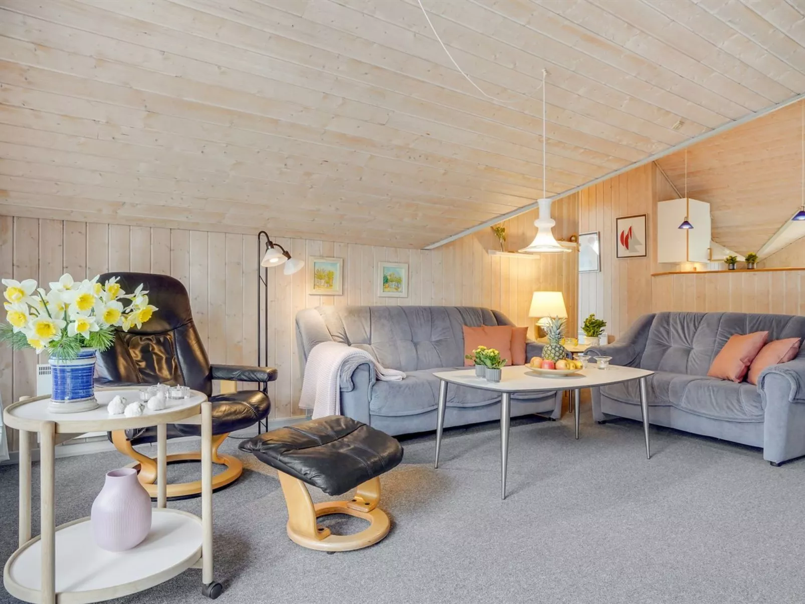 "Runulf" - 2.9km from the sea-Drinnen