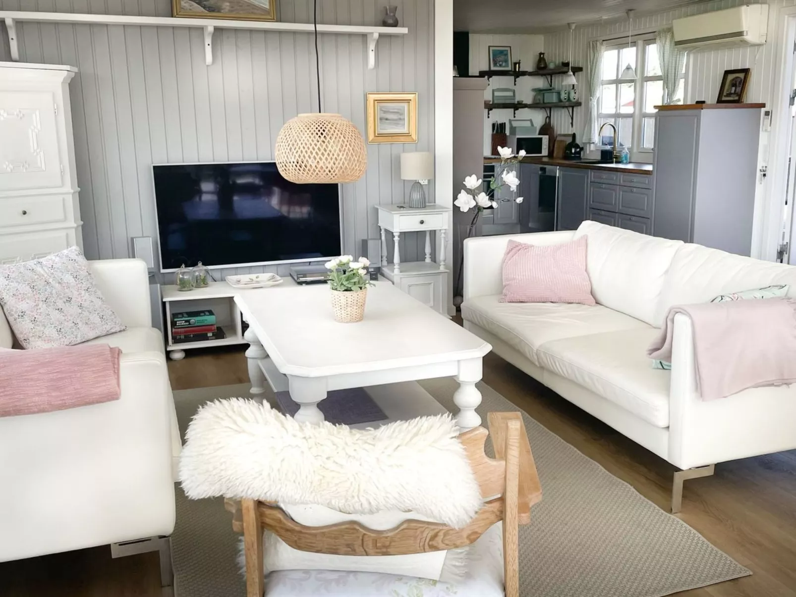 "Halsten" - 551m from the sea-Inside