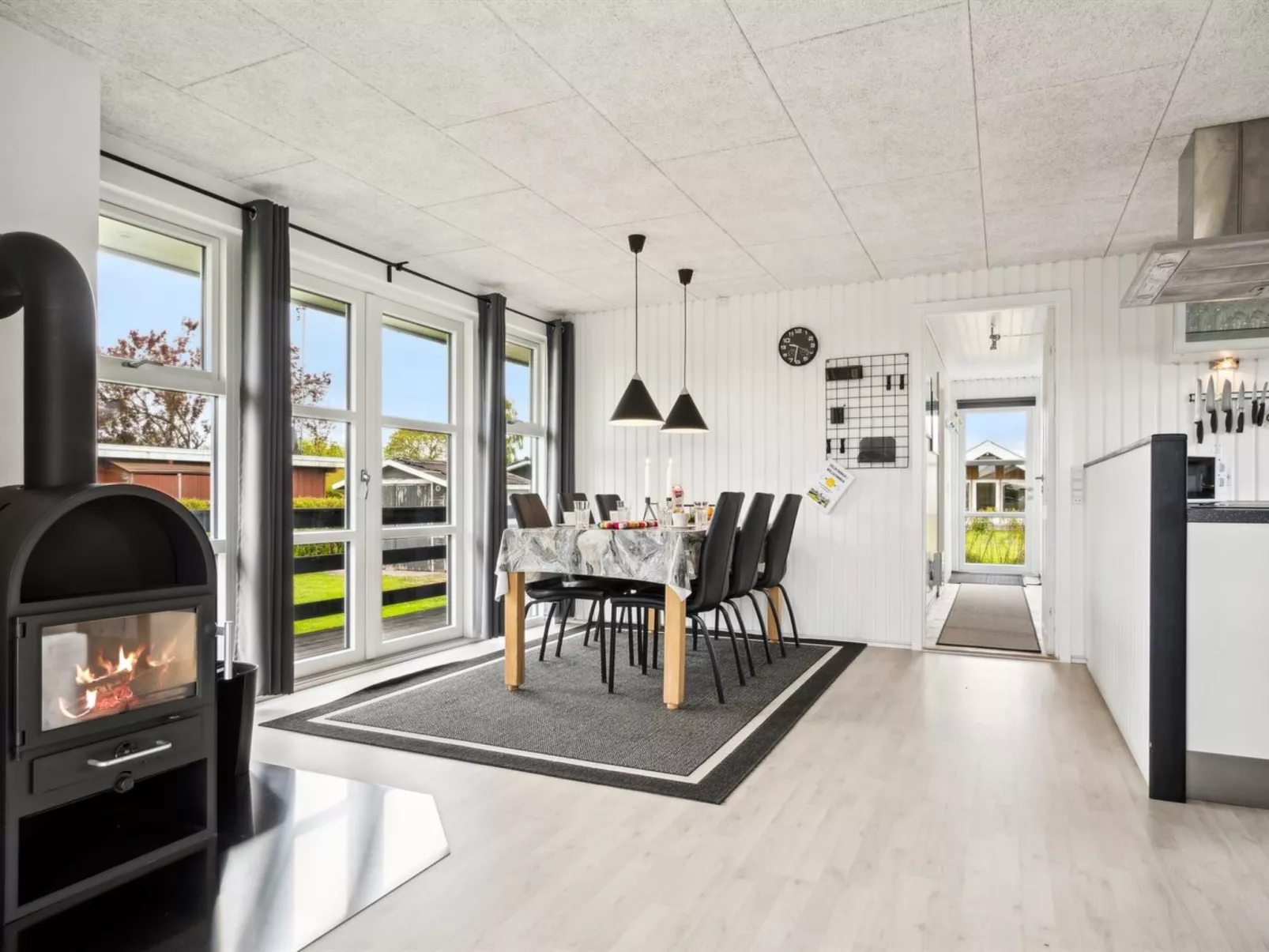 "Elvina" - 200m from the sea-Dedans