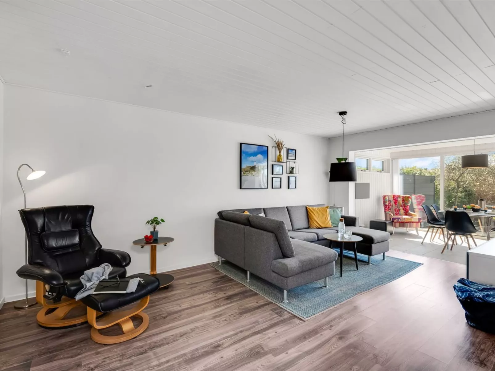 "Clemence" - 900m from the sea-Inside