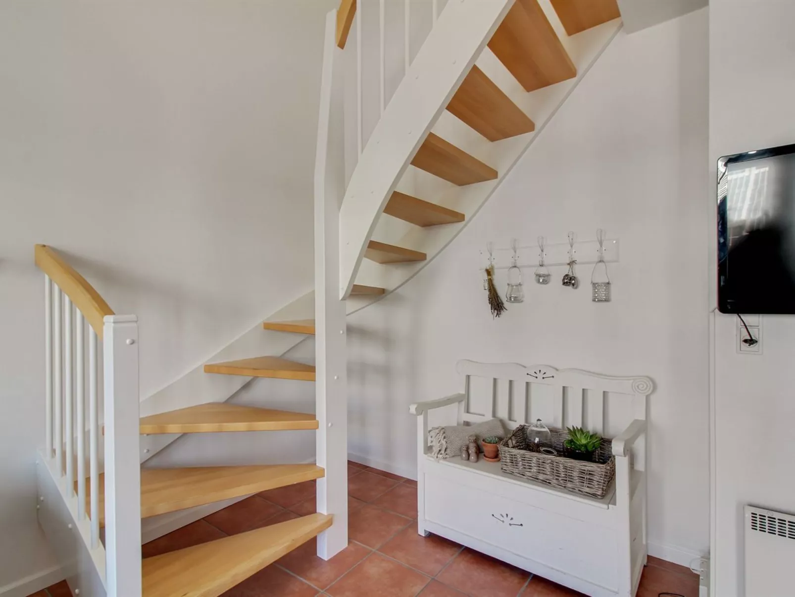 "Vinny" - 1.2km from the sea-Dedans