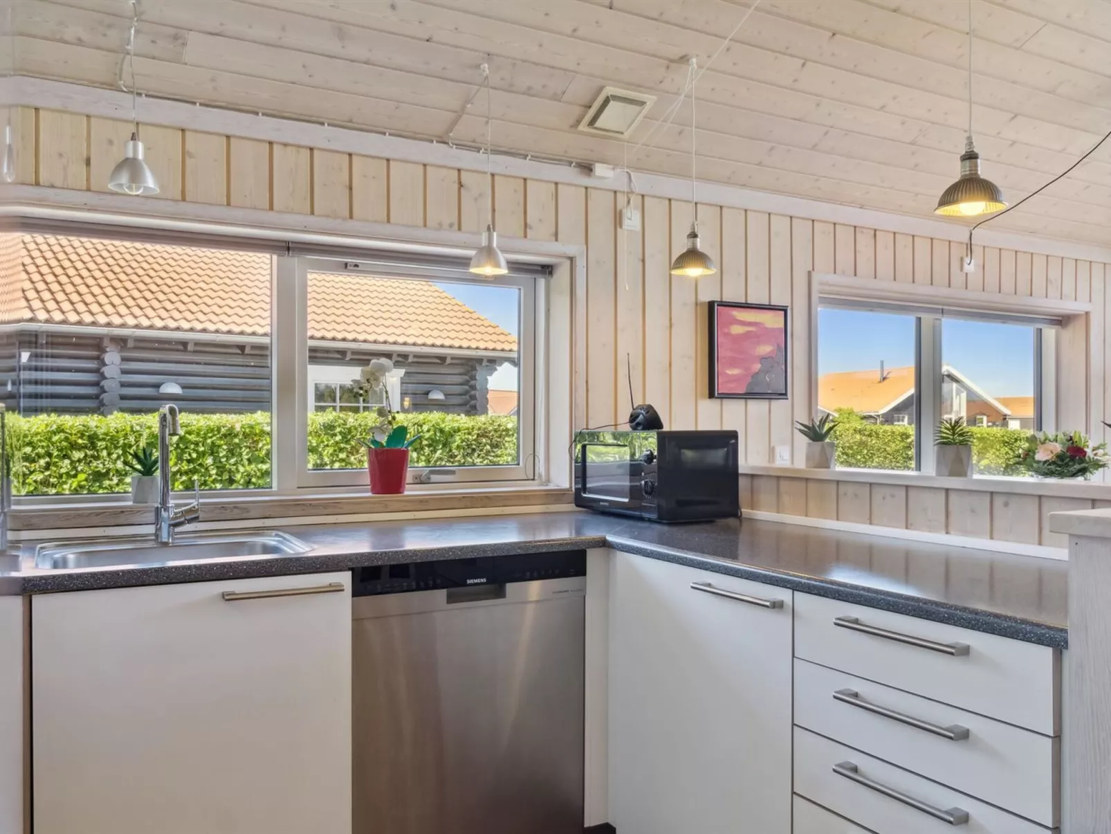 "Godtfrede" - 950m from the sea-Inside