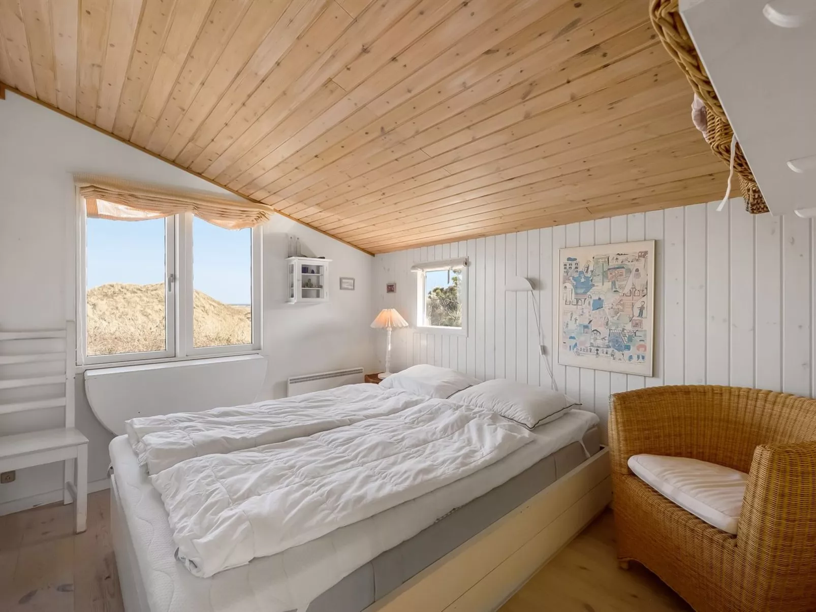 "Vina" - 200m to the fjord-Inside