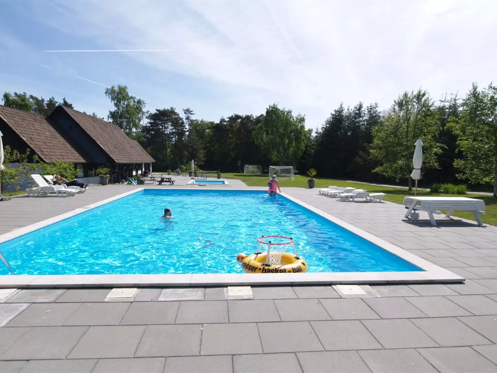 "Franzine" - 200m from the sea-Outside