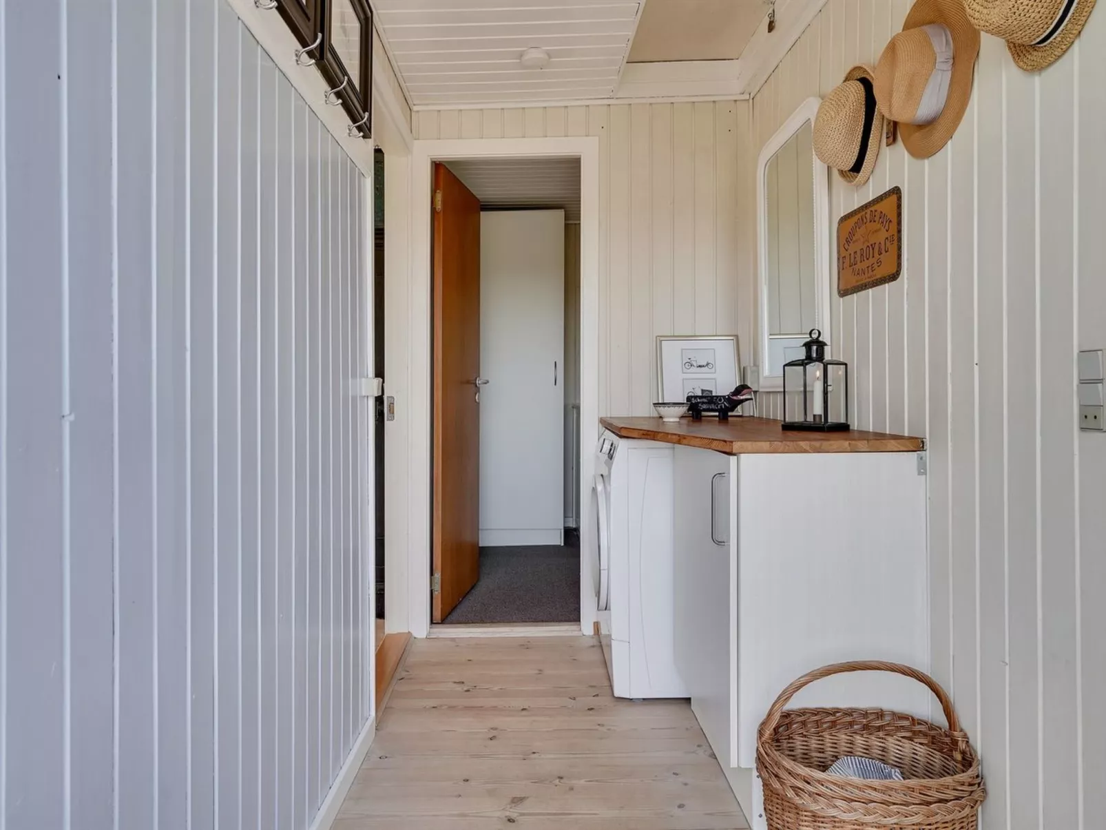 "Erikke" - 300m from the sea-Dedans