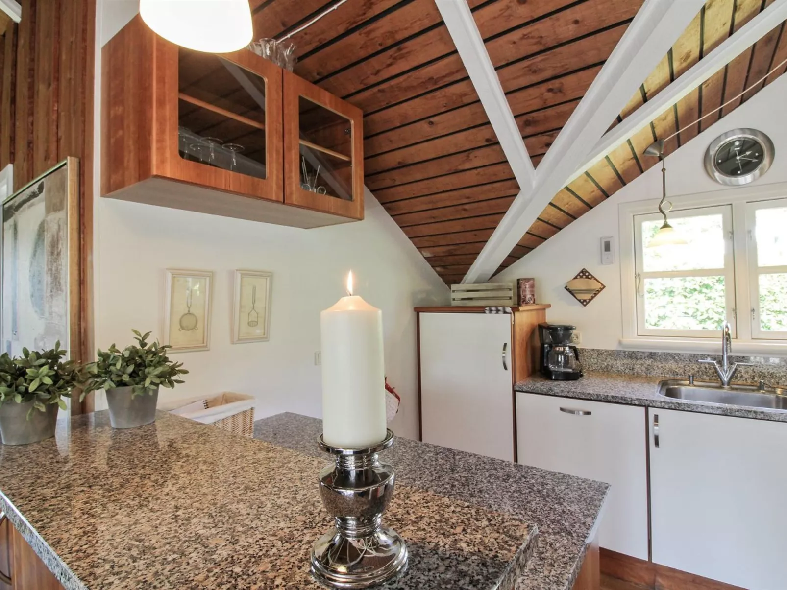 "Gretta" - 400m from the sea-Dedans