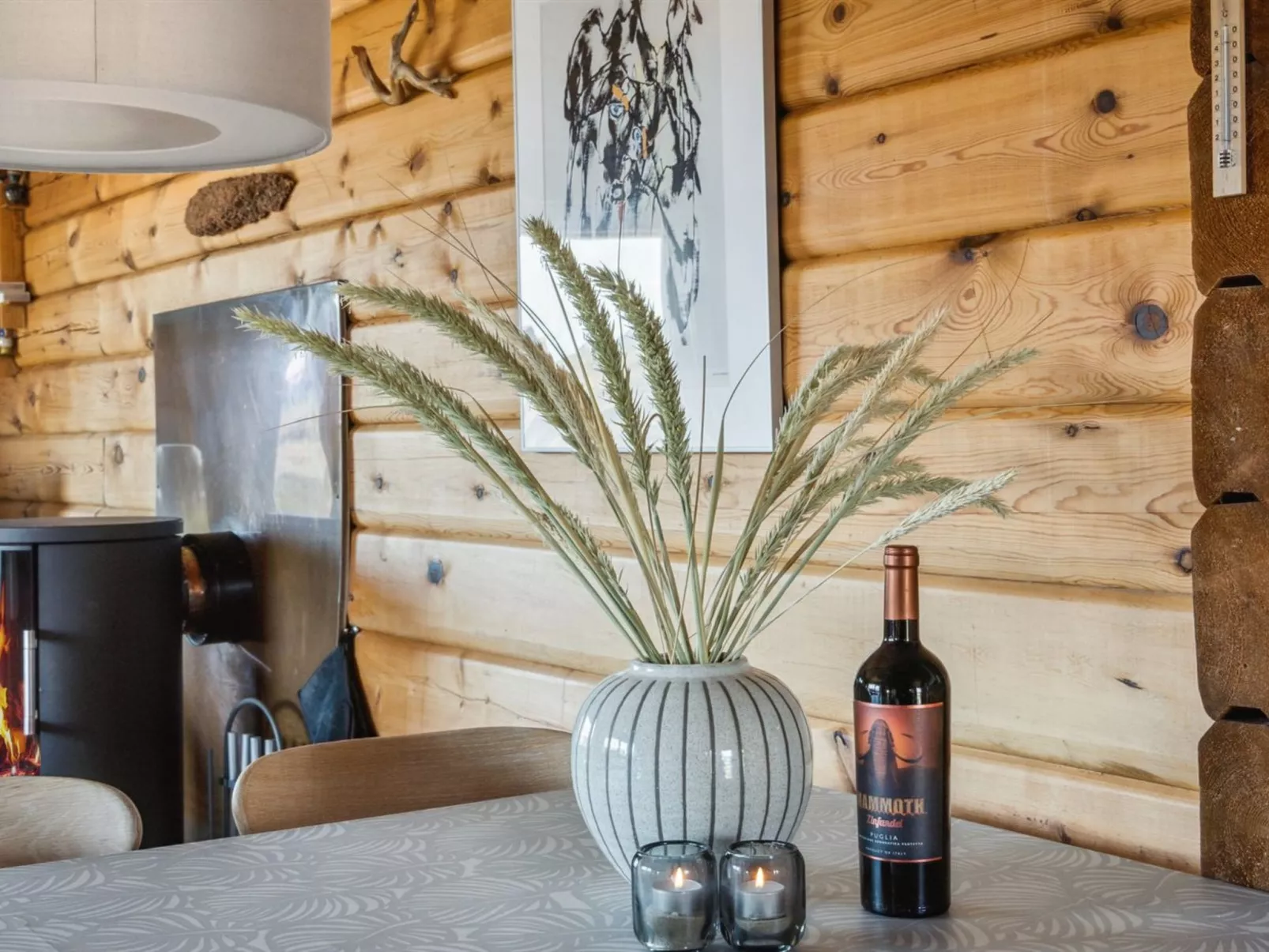 "Evelin" -  from the sea-Drinnen