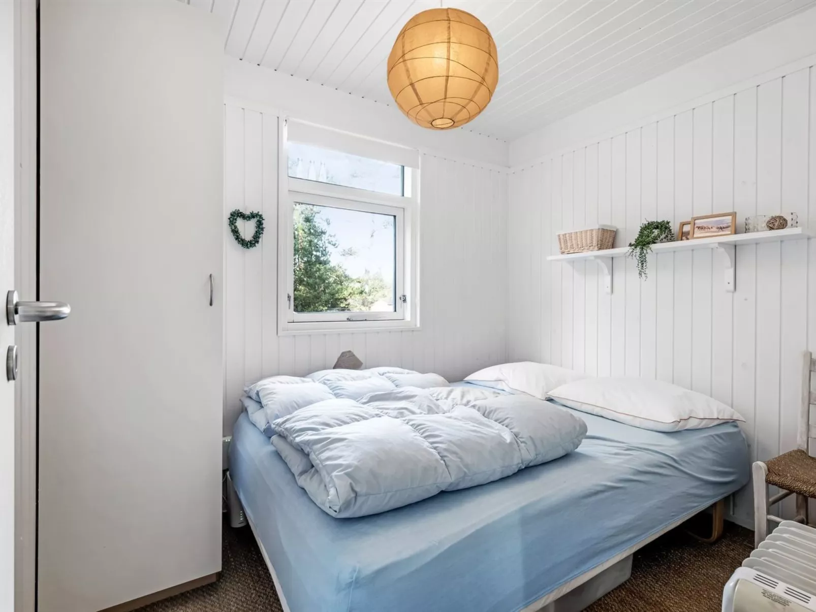 "Galathea" - 800m from the sea-Drinnen