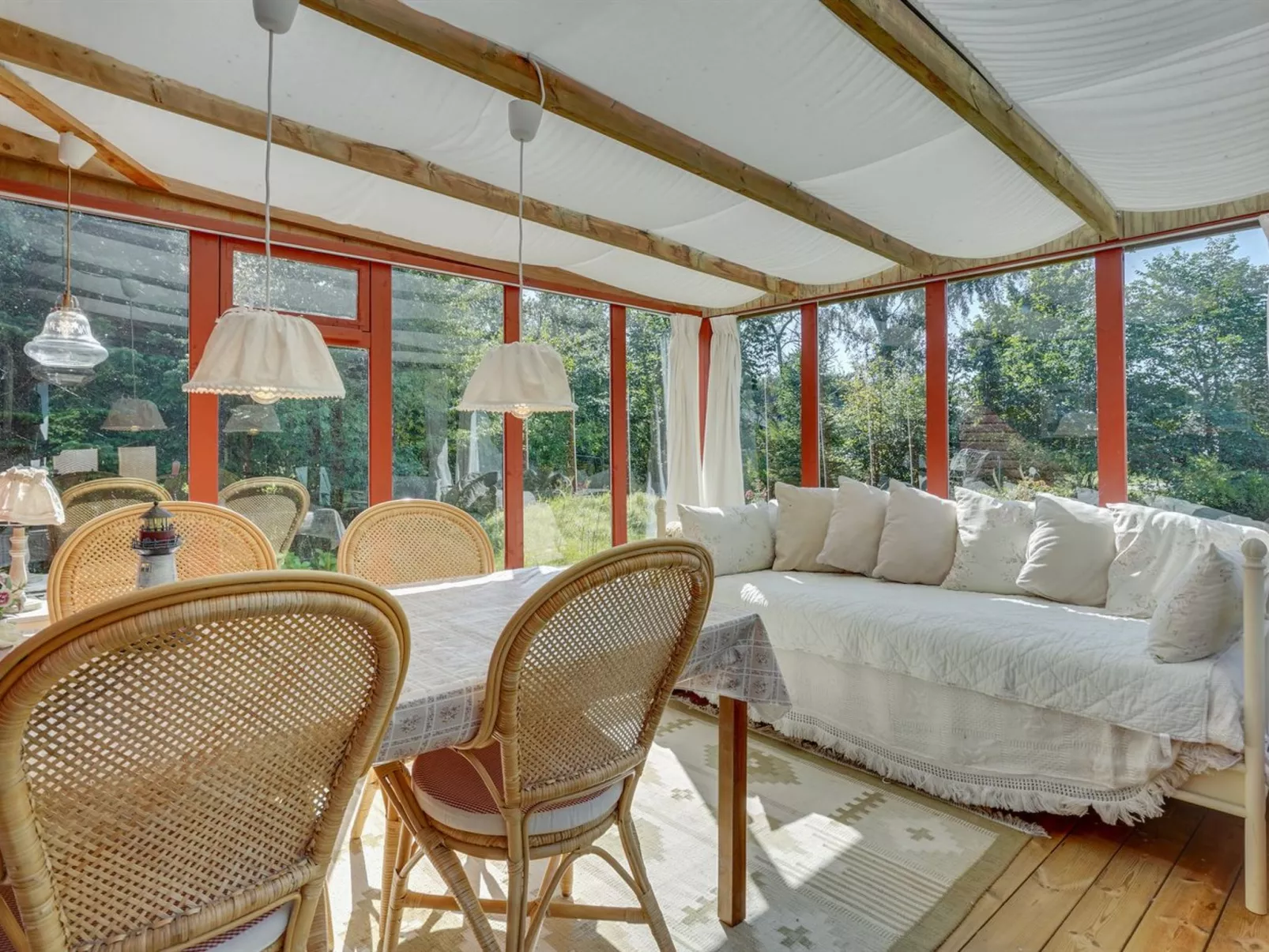 "Rahilka" - 700m from the sea-Inside