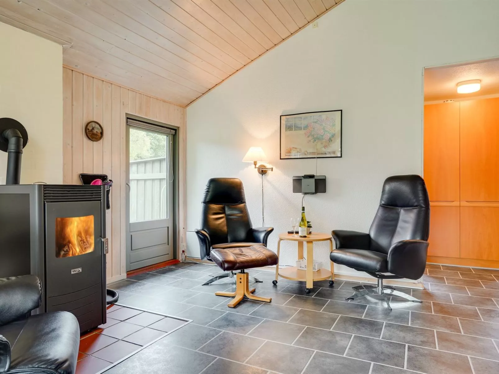 "Hermand" - 700m from the sea-Dedans