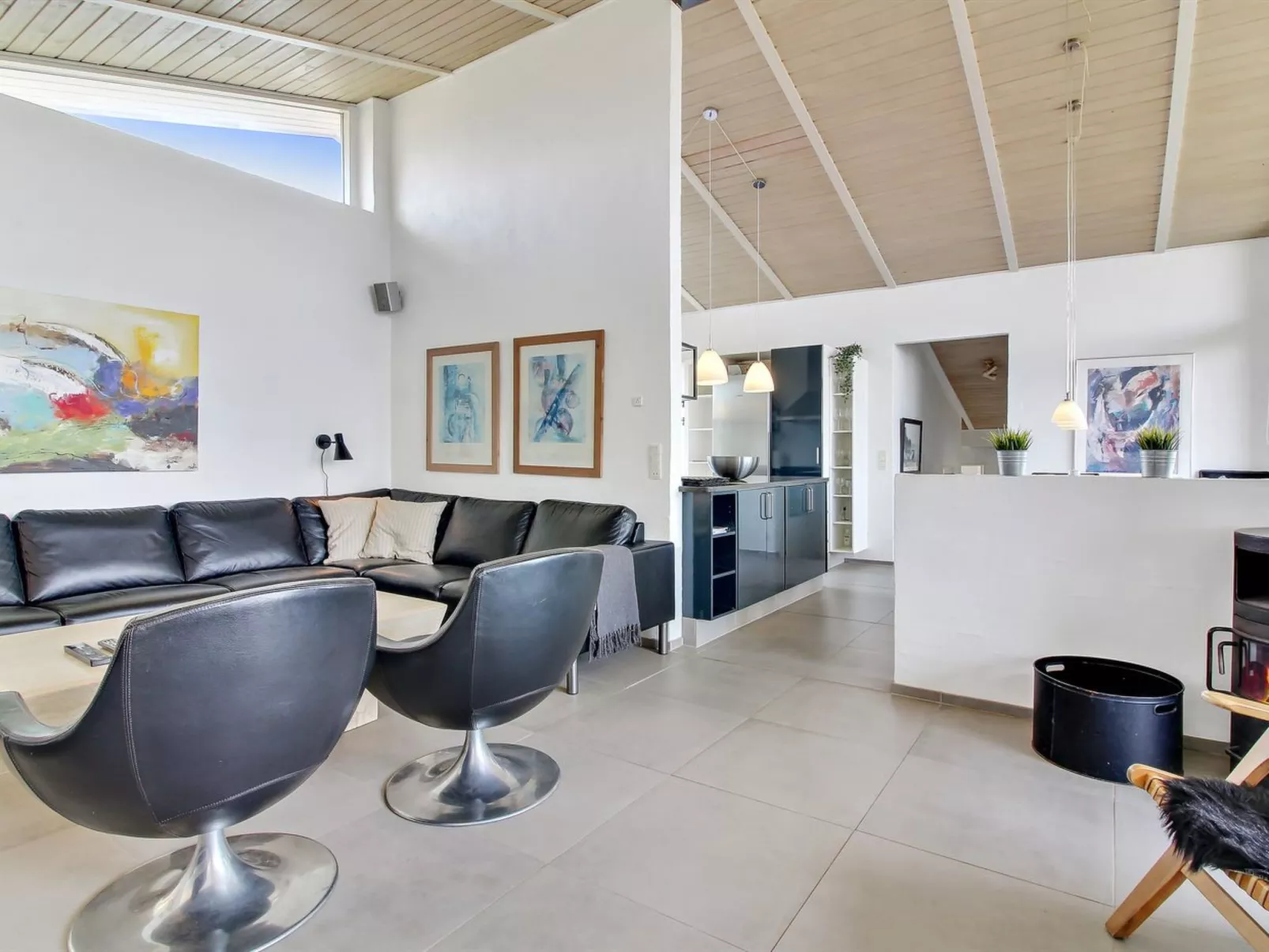 "Judeth" - 300m from the sea-Dedans