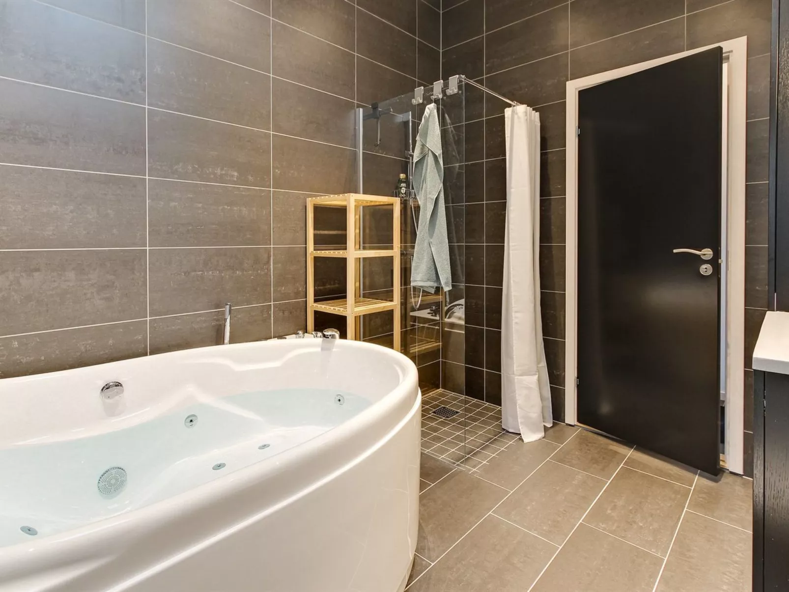 "Eliz" - 800m from the sea-Inside