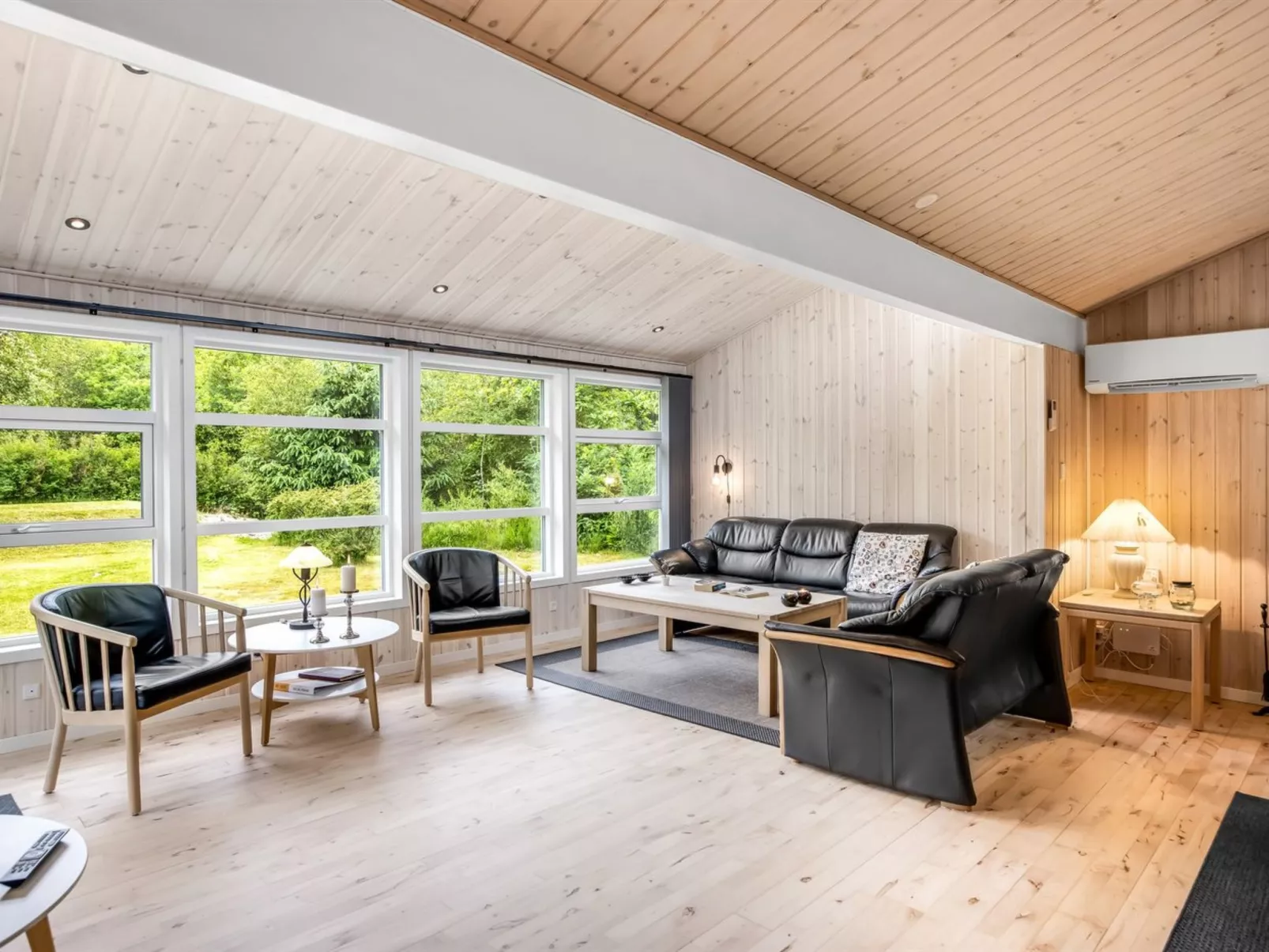 "Akima" - 700m from the sea-Dedans