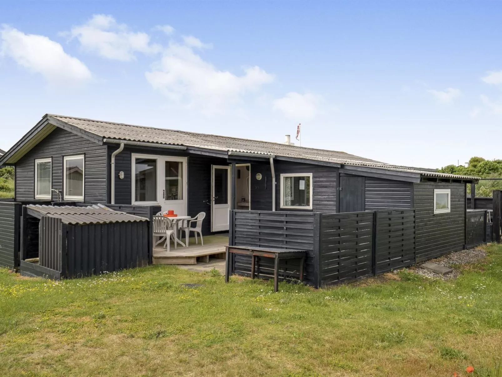 "Ellynor" - 200m from the sea-Draußen