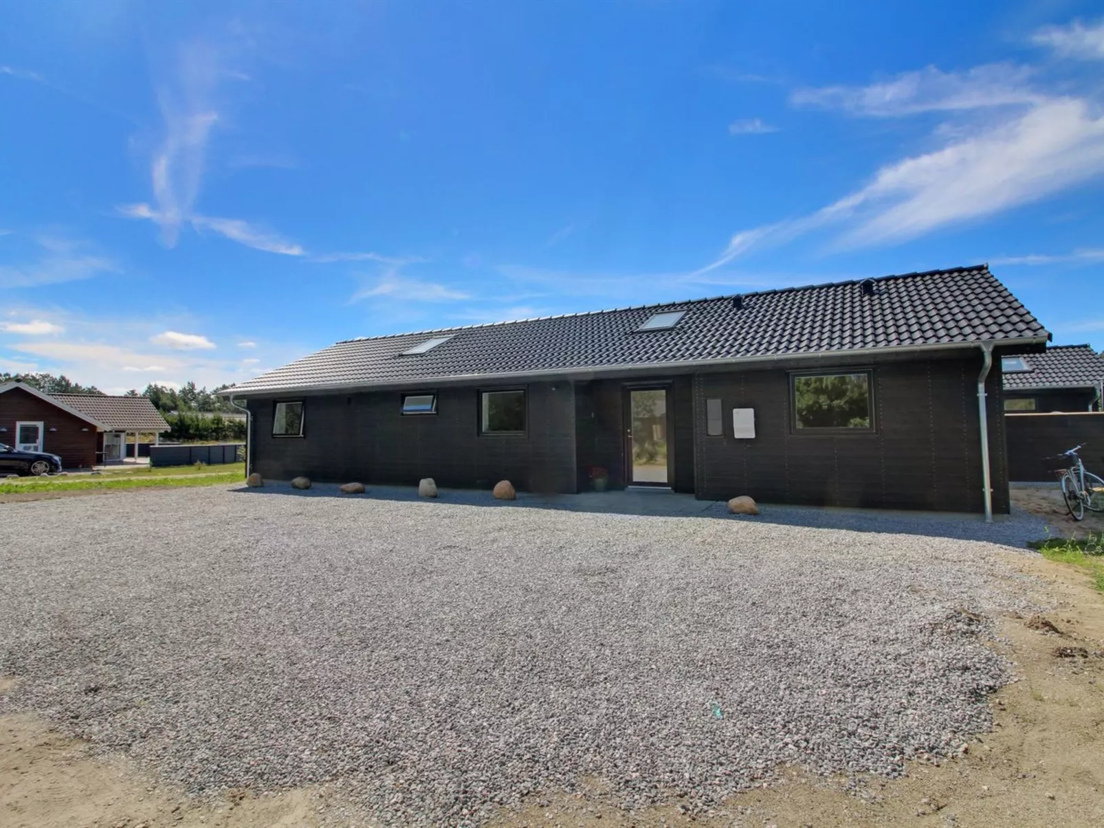 "Tahvo" - 3.3km from the sea-Outside