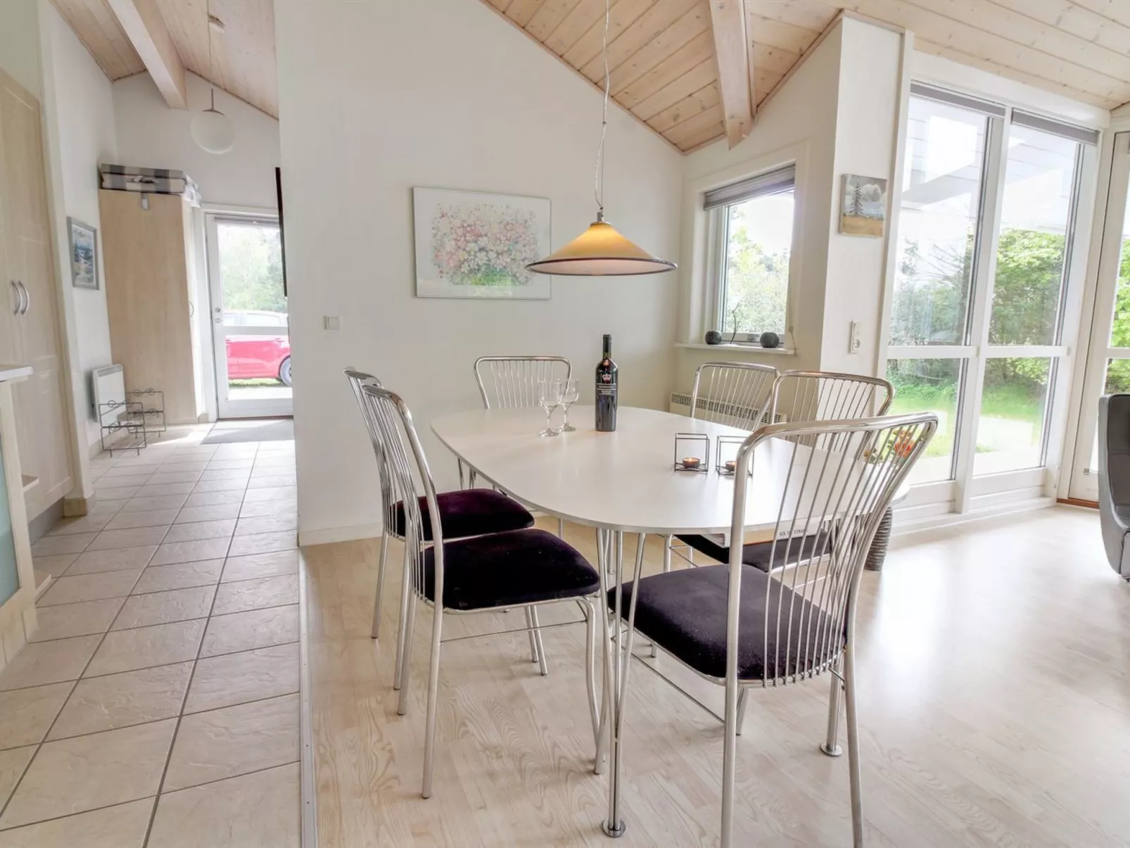 "Valentin" - 400m to the fjord-Dedans