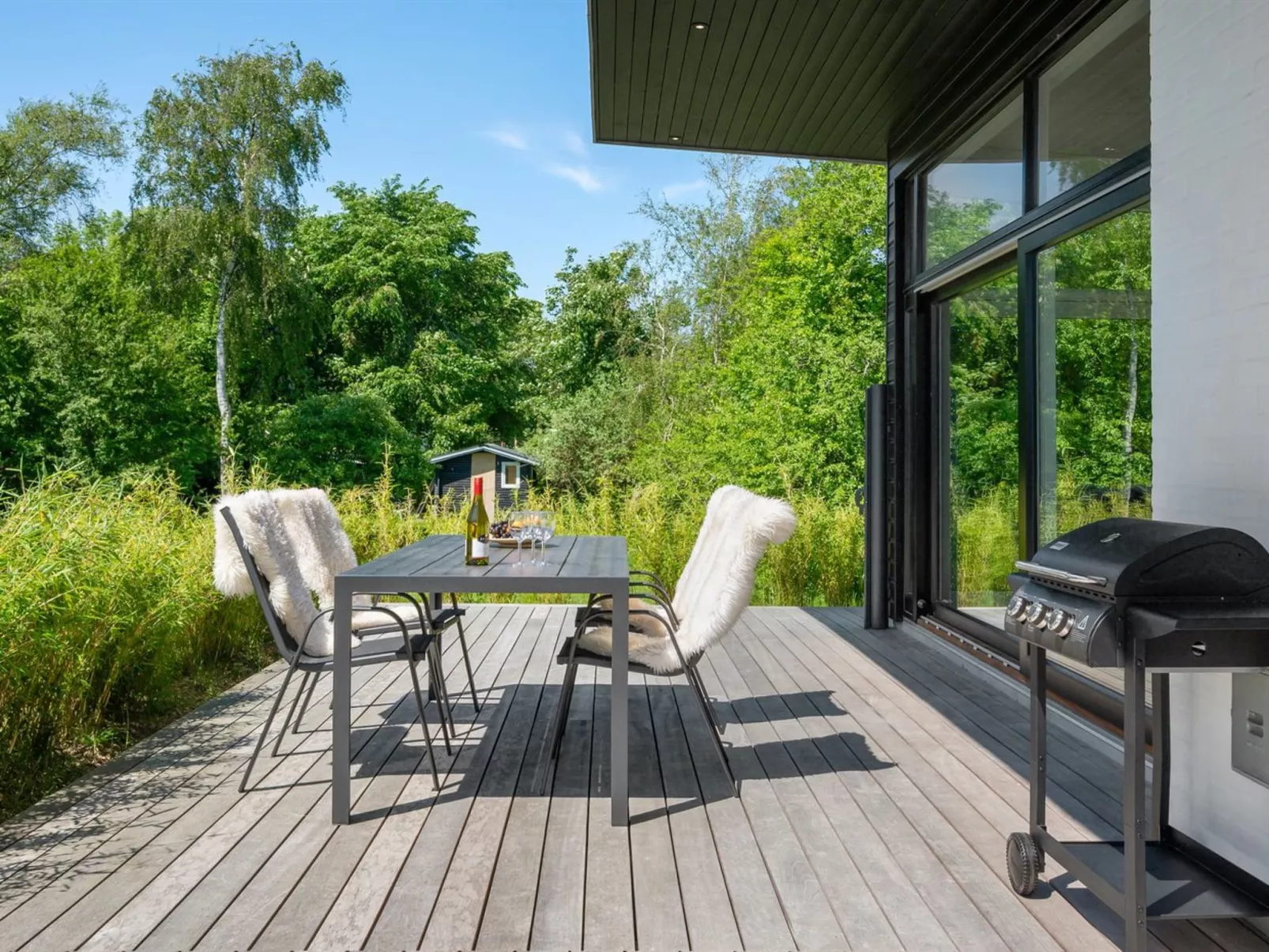 "Topenga" - 300m from the sea-Outside