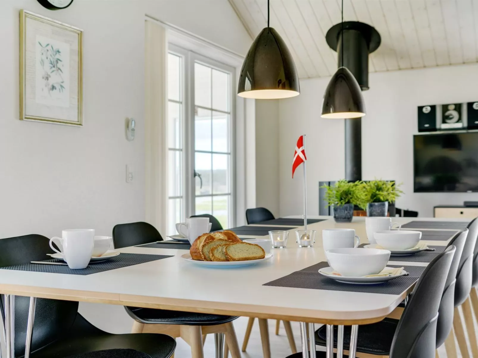 "Mieka" - 400m from the sea-Inside