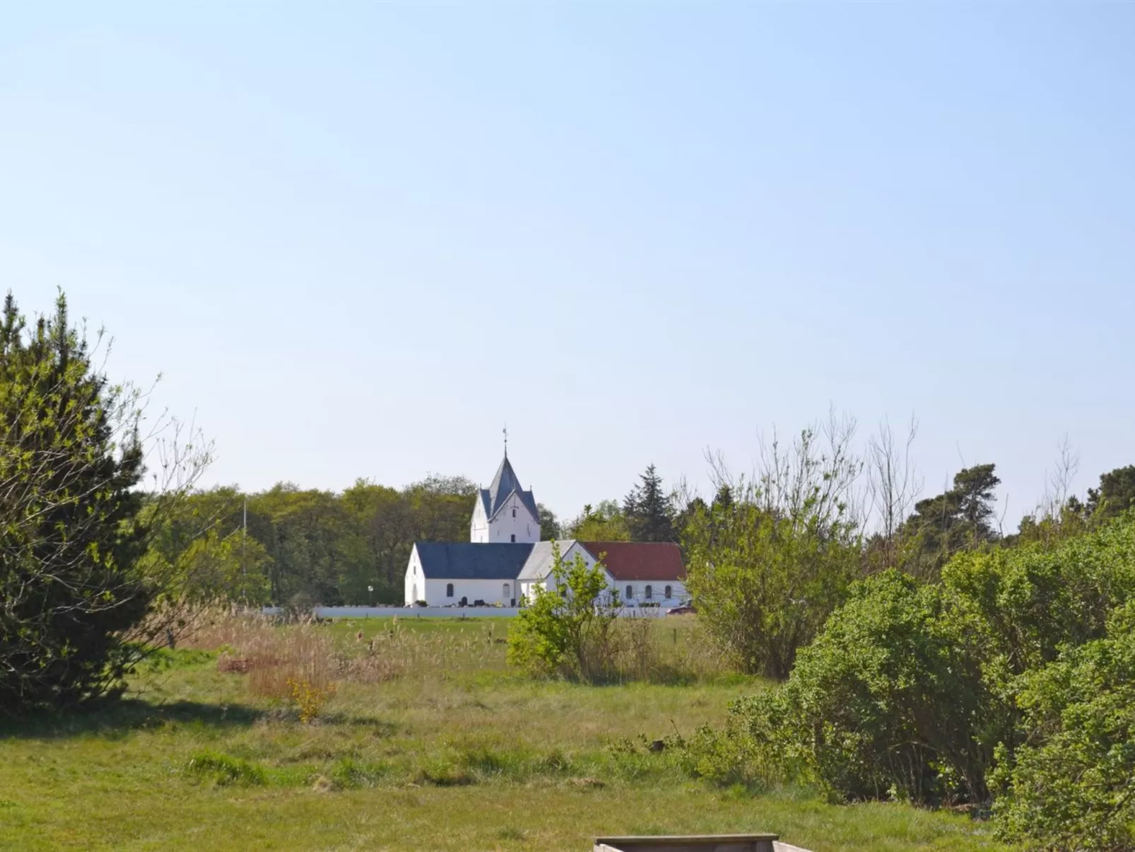 "Vivan" - 3.8km from the sea-Outside