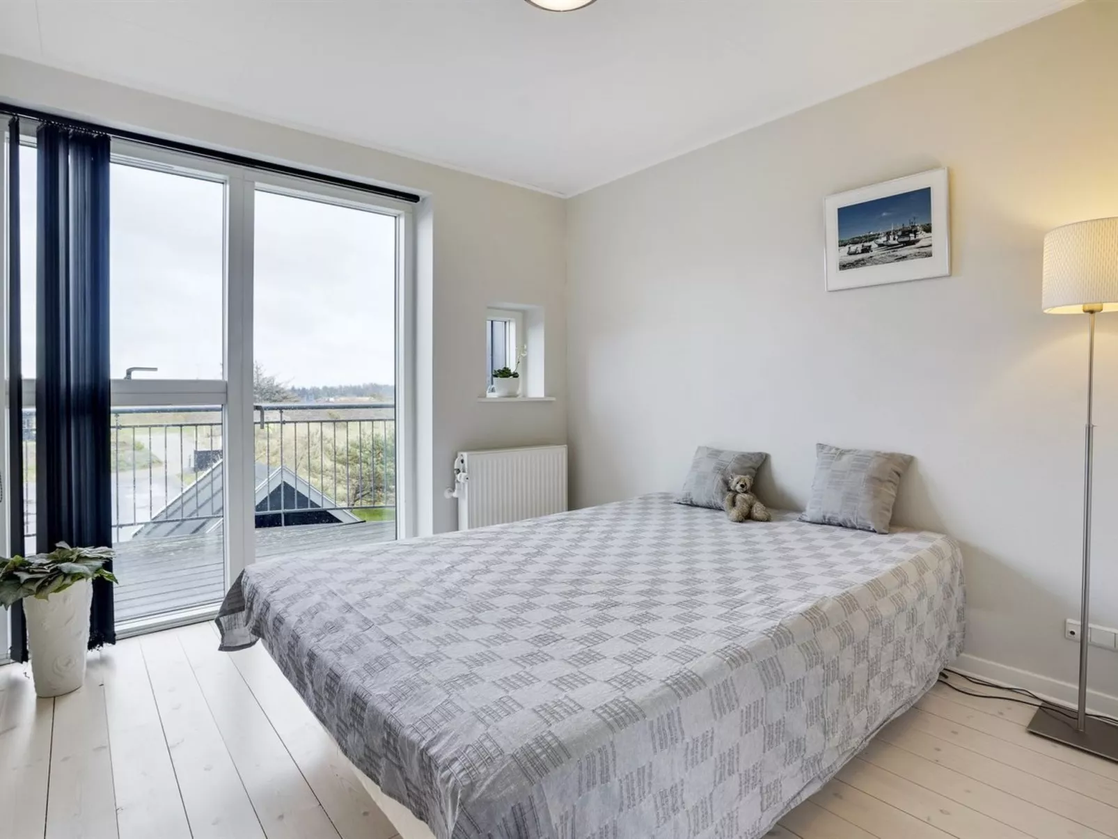 "Katharine" - 600m from the sea-Drinnen