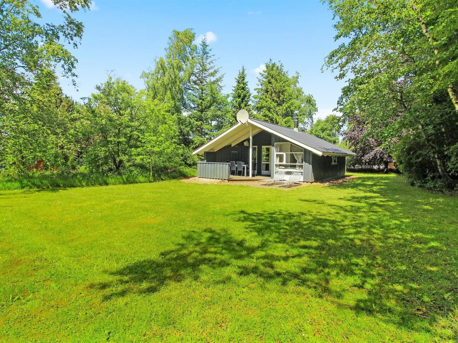 "Frederikke" - 28km from the sea-Draußen