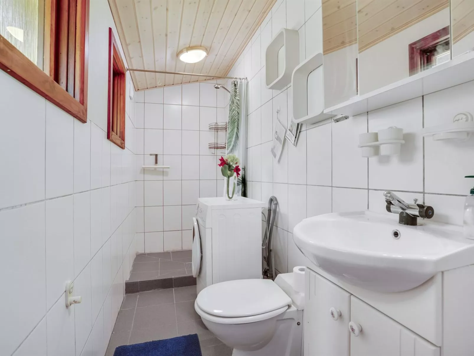 "Maelle" - 600m from the sea-Drinnen