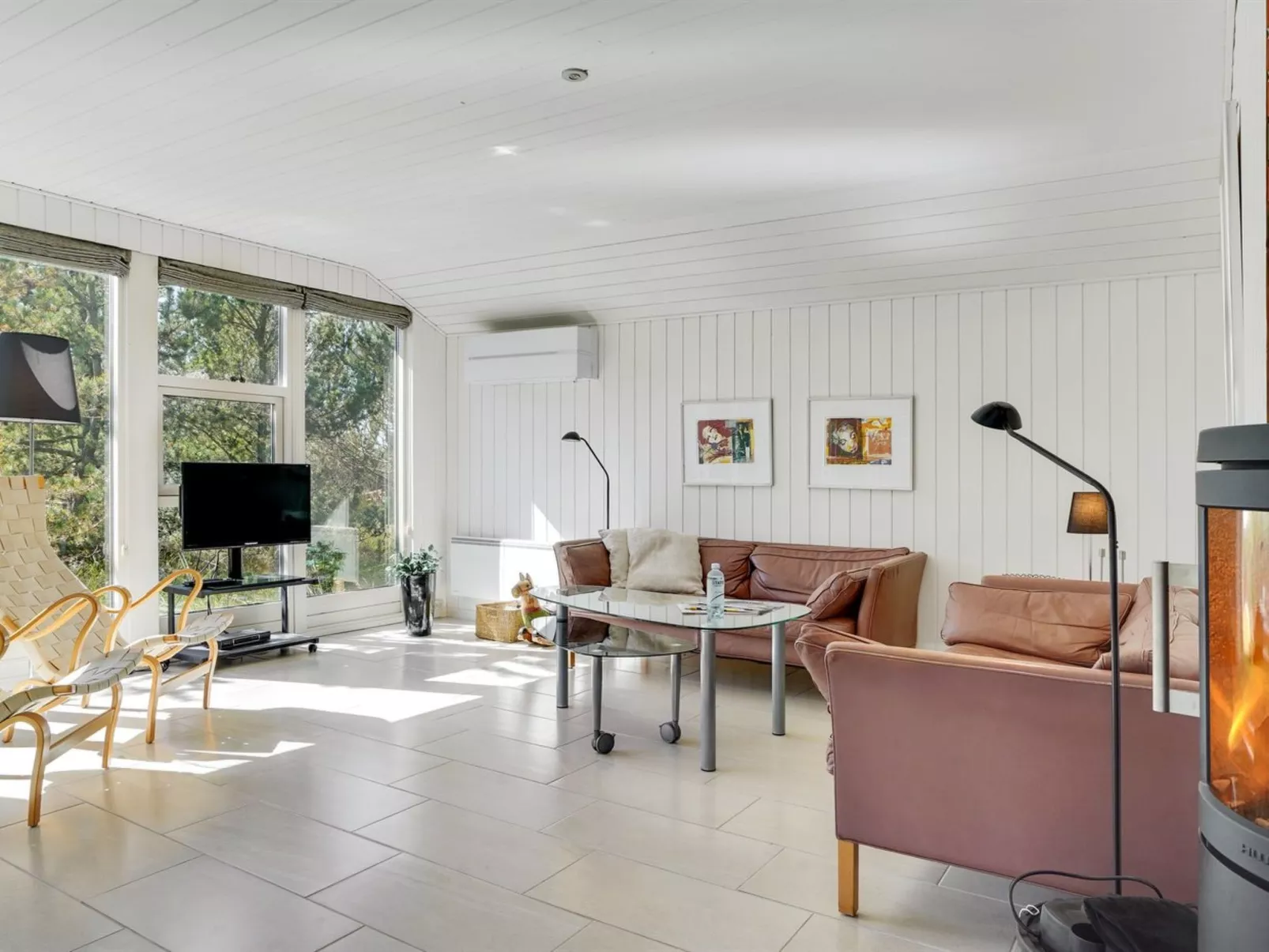 "Henkil" - 700m from the sea-Inside