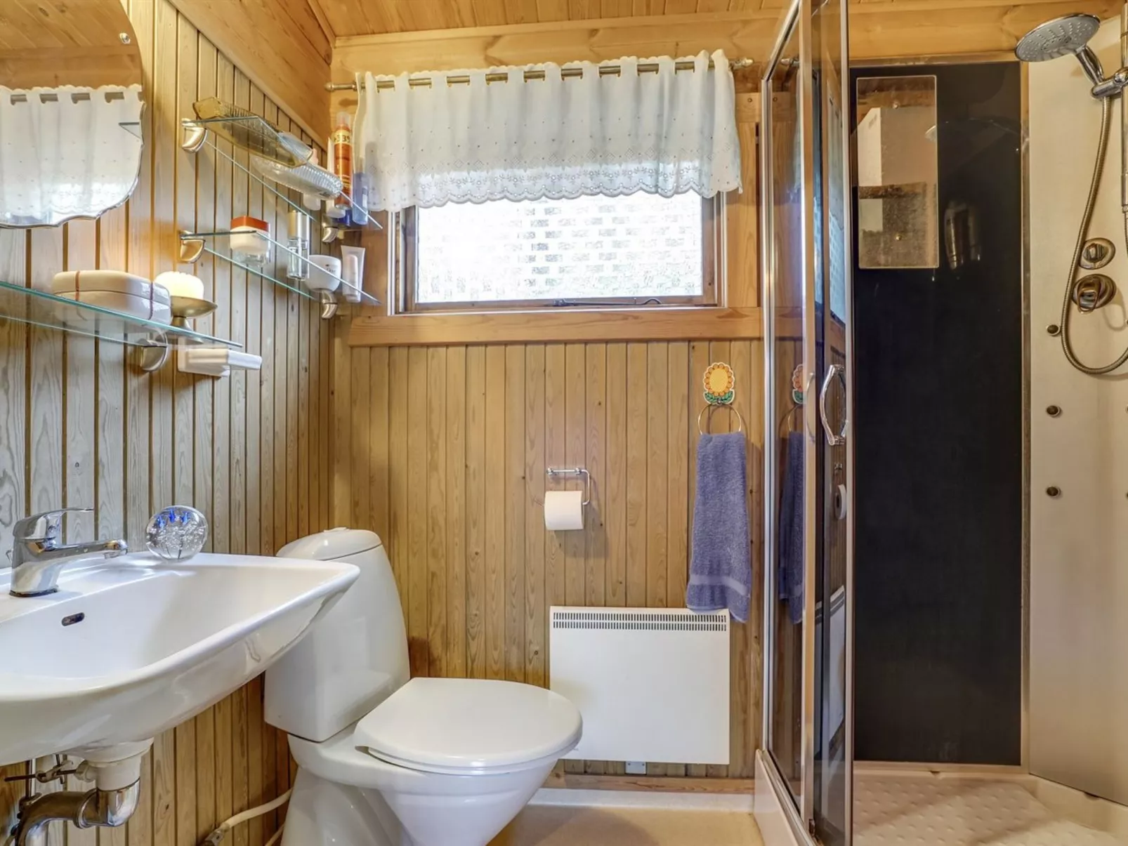 "Artur" - 1.5km from the sea-Inside