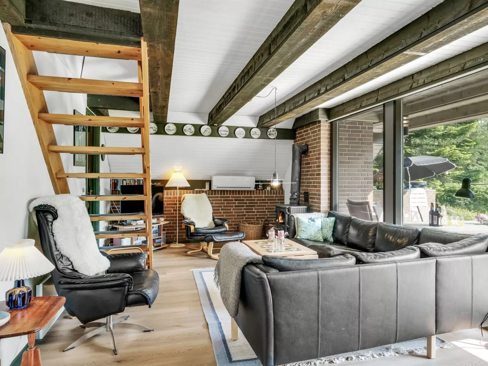 "Paale" - 200m to the fjord-Inside