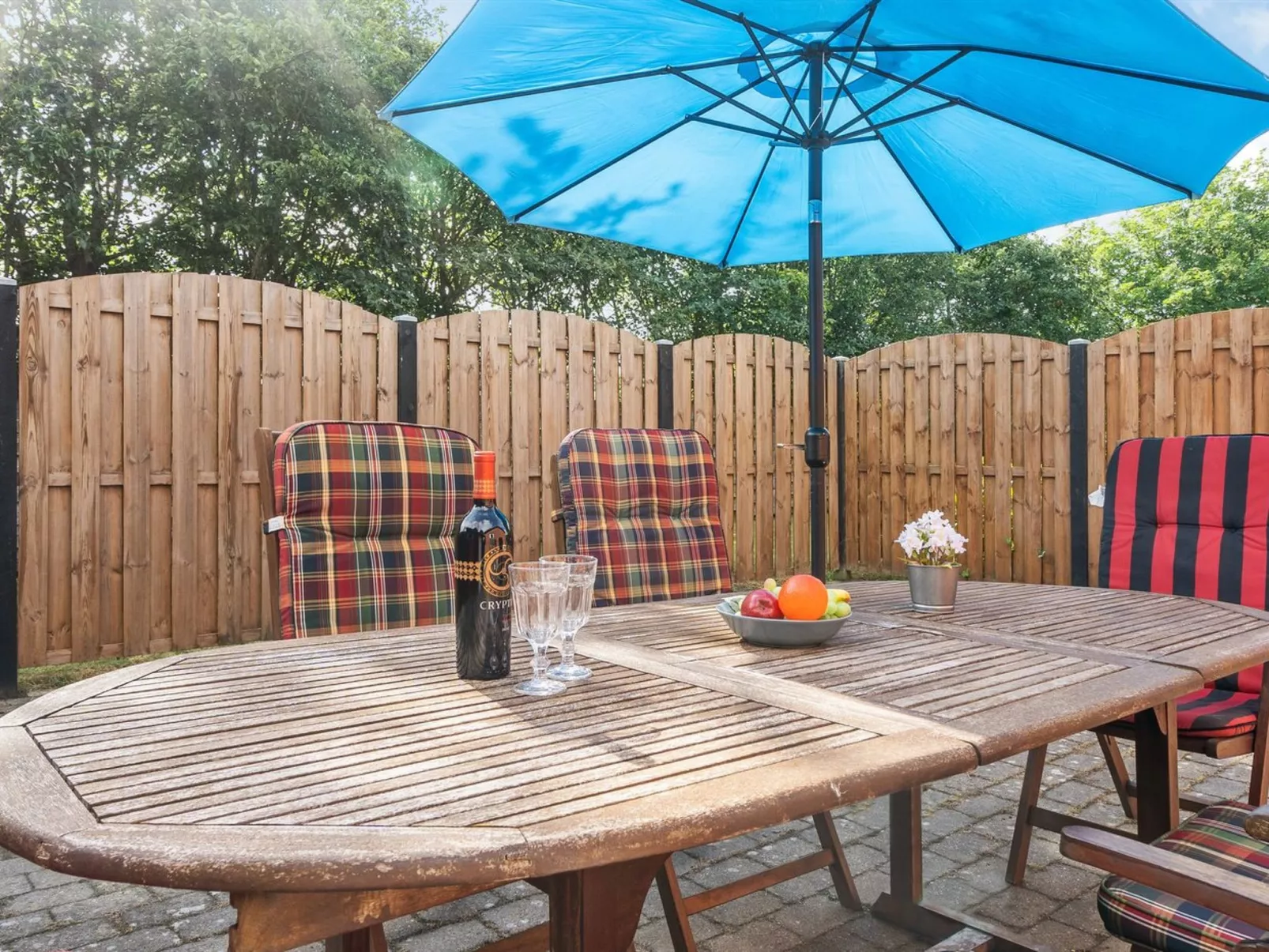 "Philip" - 2km from the sea-Outside