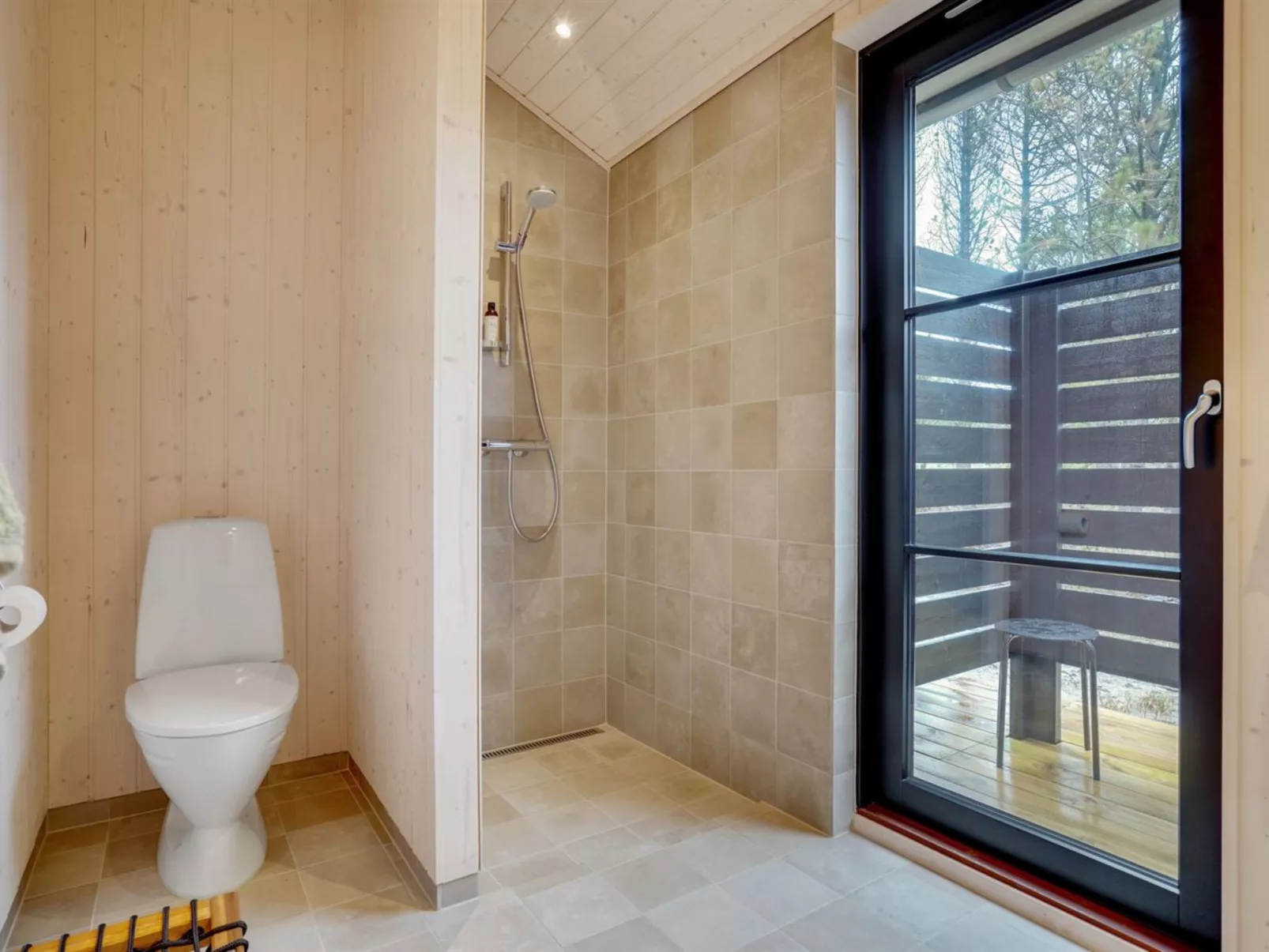 "Turkka" - 3.8km from the sea-Dedans