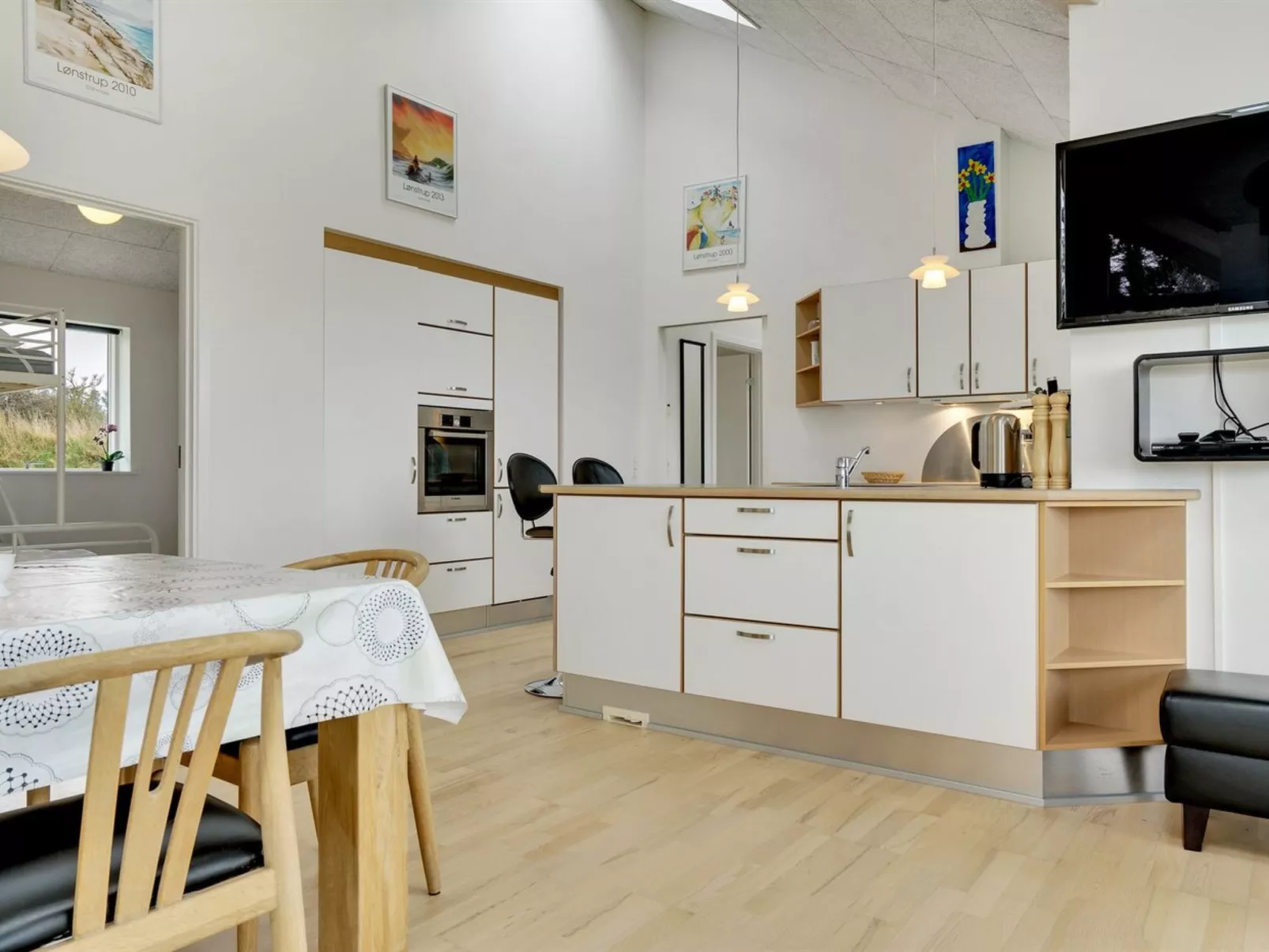 "Swarthofthi" - 1.5km from the sea-Drinnen