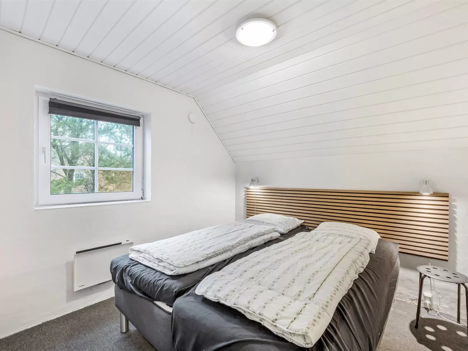 "Aane" - 1.8km from the sea-Inside